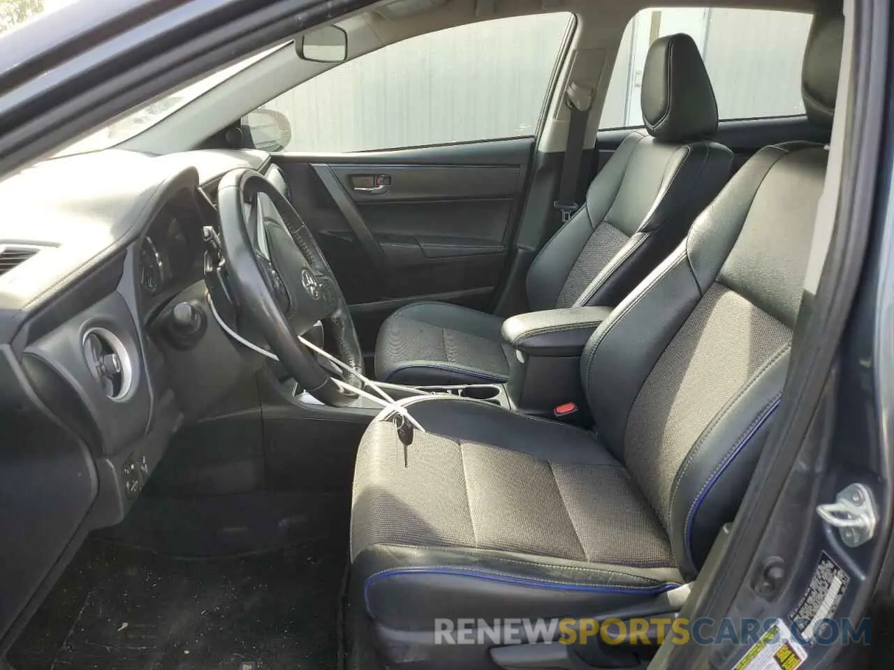 7 Photograph of a damaged car 2T1BURHE4KC179850 TOYOTA COROLLA 2019