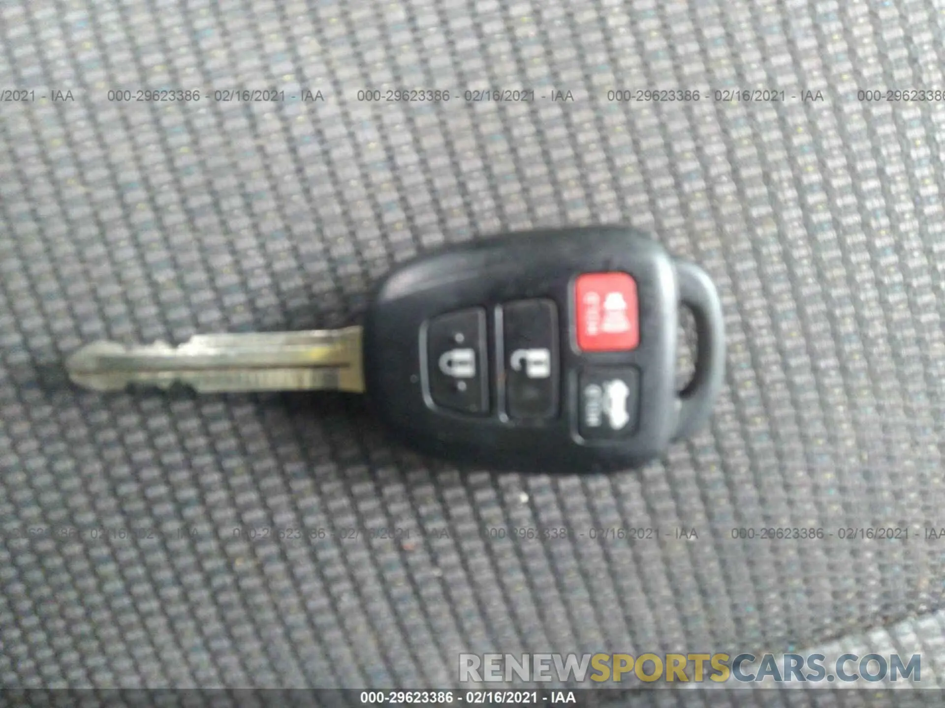 11 Photograph of a damaged car 2T1BURHE4KC183946 TOYOTA COROLLA 2019