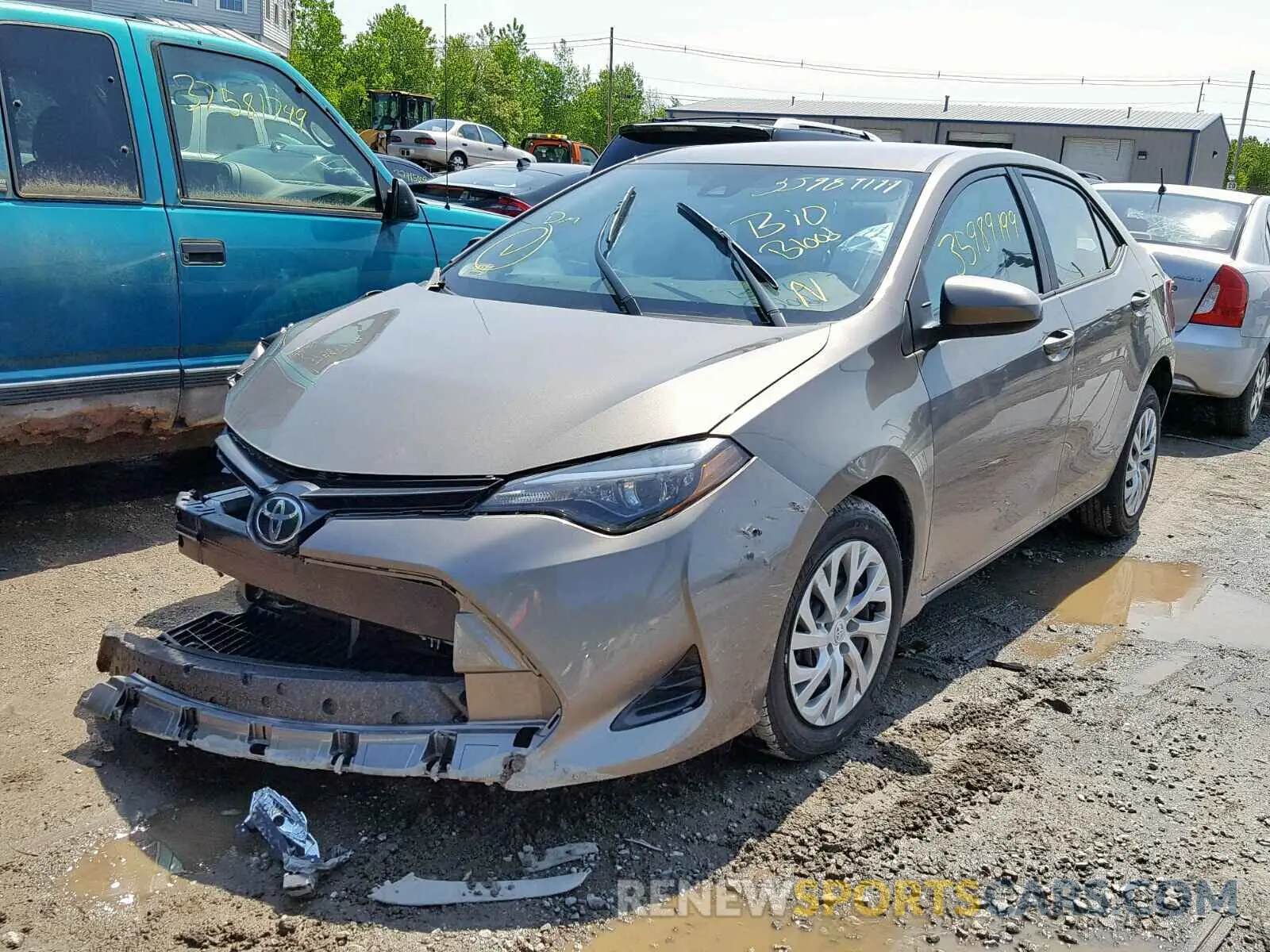 2 Photograph of a damaged car 2T1BURHE4KC187947 TOYOTA COROLLA 2019