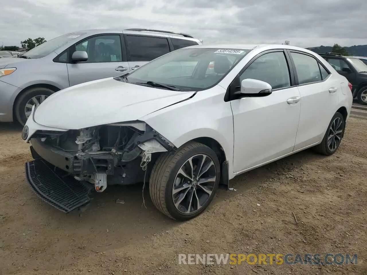 1 Фотография поврежденного автомобиля 2T1BURHE4KC195658 TOYOTA COROLLA 2019