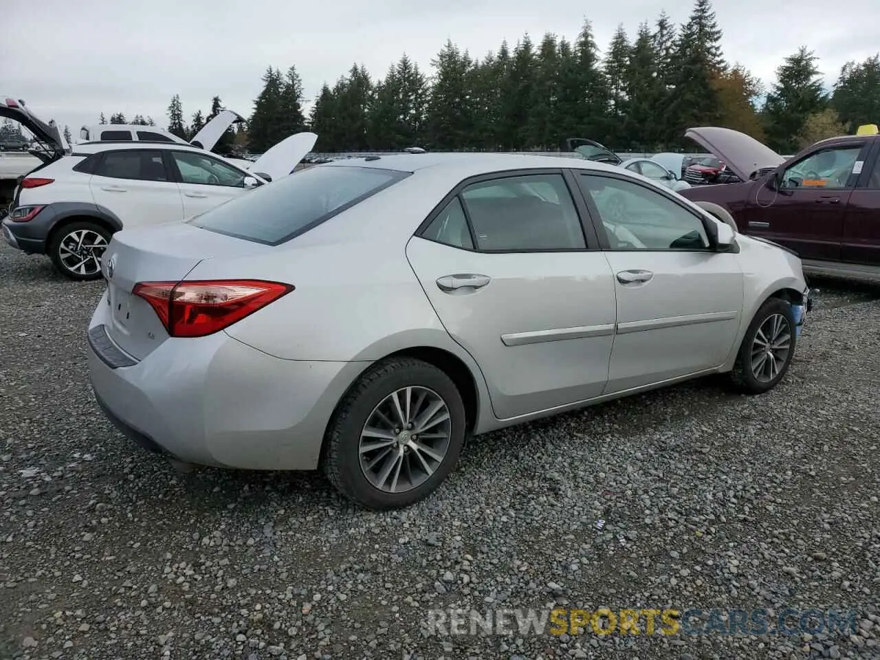 3 Photograph of a damaged car 2T1BURHE4KC204472 TOYOTA COROLLA 2019