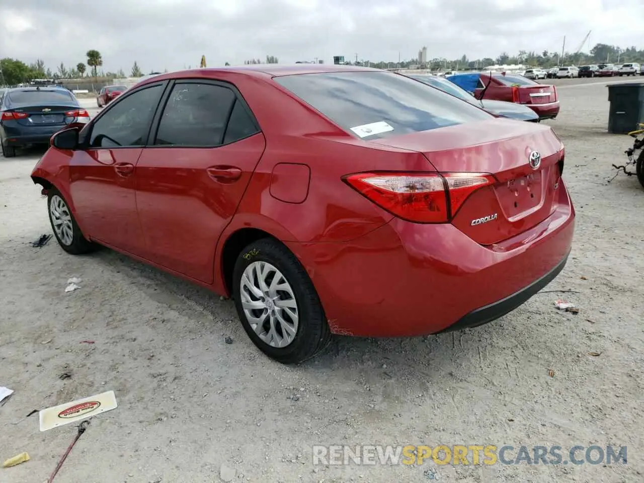 3 Photograph of a damaged car 2T1BURHE4KC205718 TOYOTA COROLLA 2019