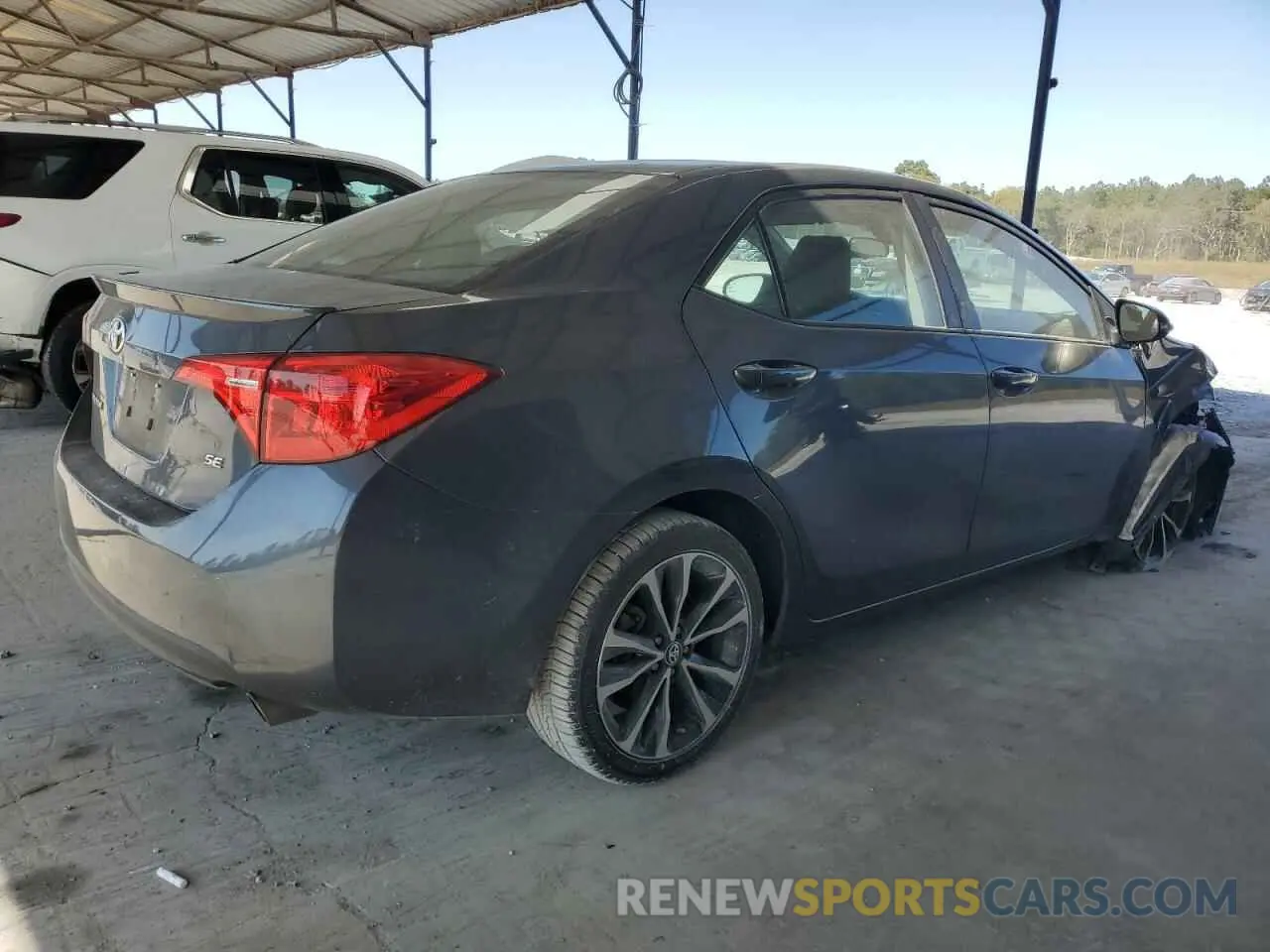 3 Photograph of a damaged car 2T1BURHE4KC224382 TOYOTA COROLLA 2019