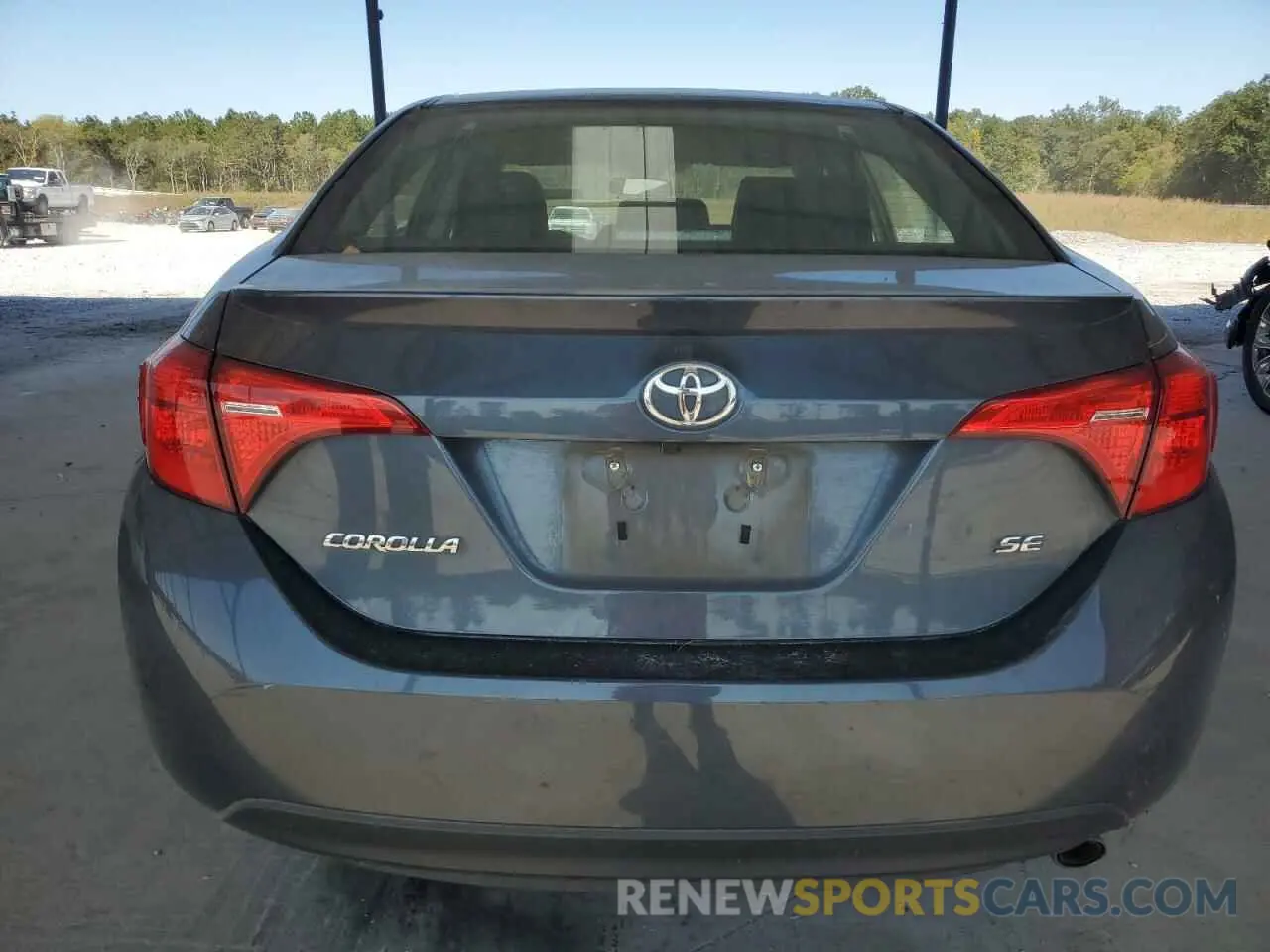 6 Photograph of a damaged car 2T1BURHE4KC224382 TOYOTA COROLLA 2019