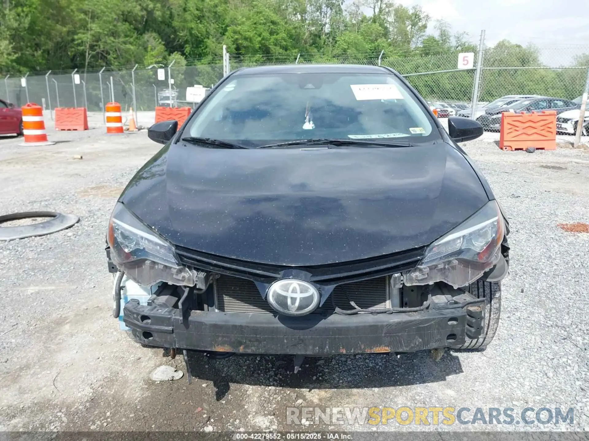 6 Photograph of a damaged car 2T1BURHE4KC232790 TOYOTA COROLLA 2019