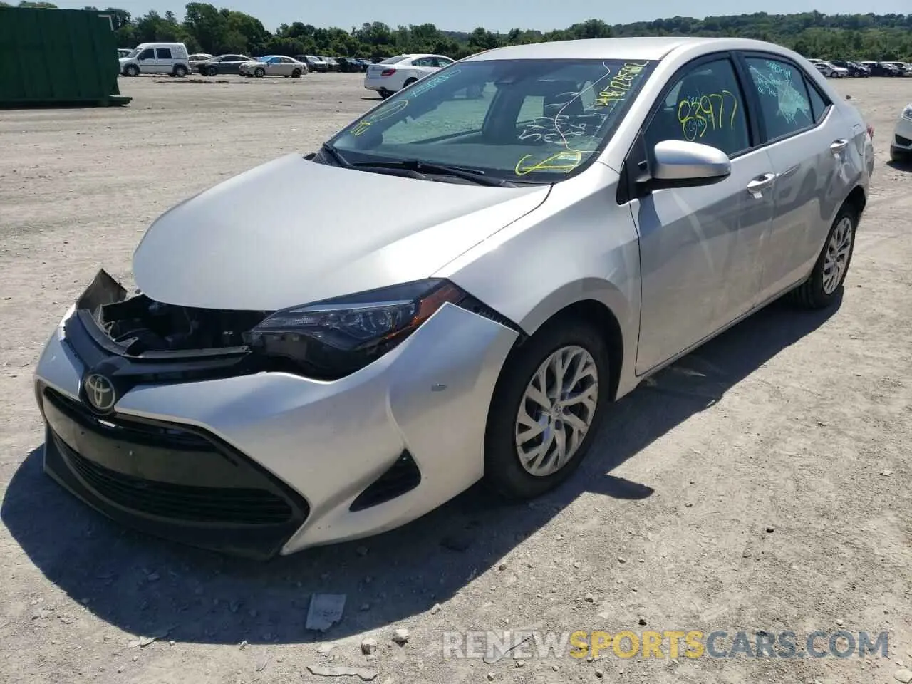 2 Фотография поврежденного автомобиля 2T1BURHE4KC234040 TOYOTA COROLLA 2019