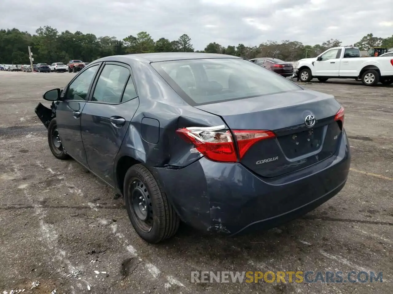 3 Фотография поврежденного автомобиля 2T1BURHE4KC241442 TOYOTA COROLLA 2019