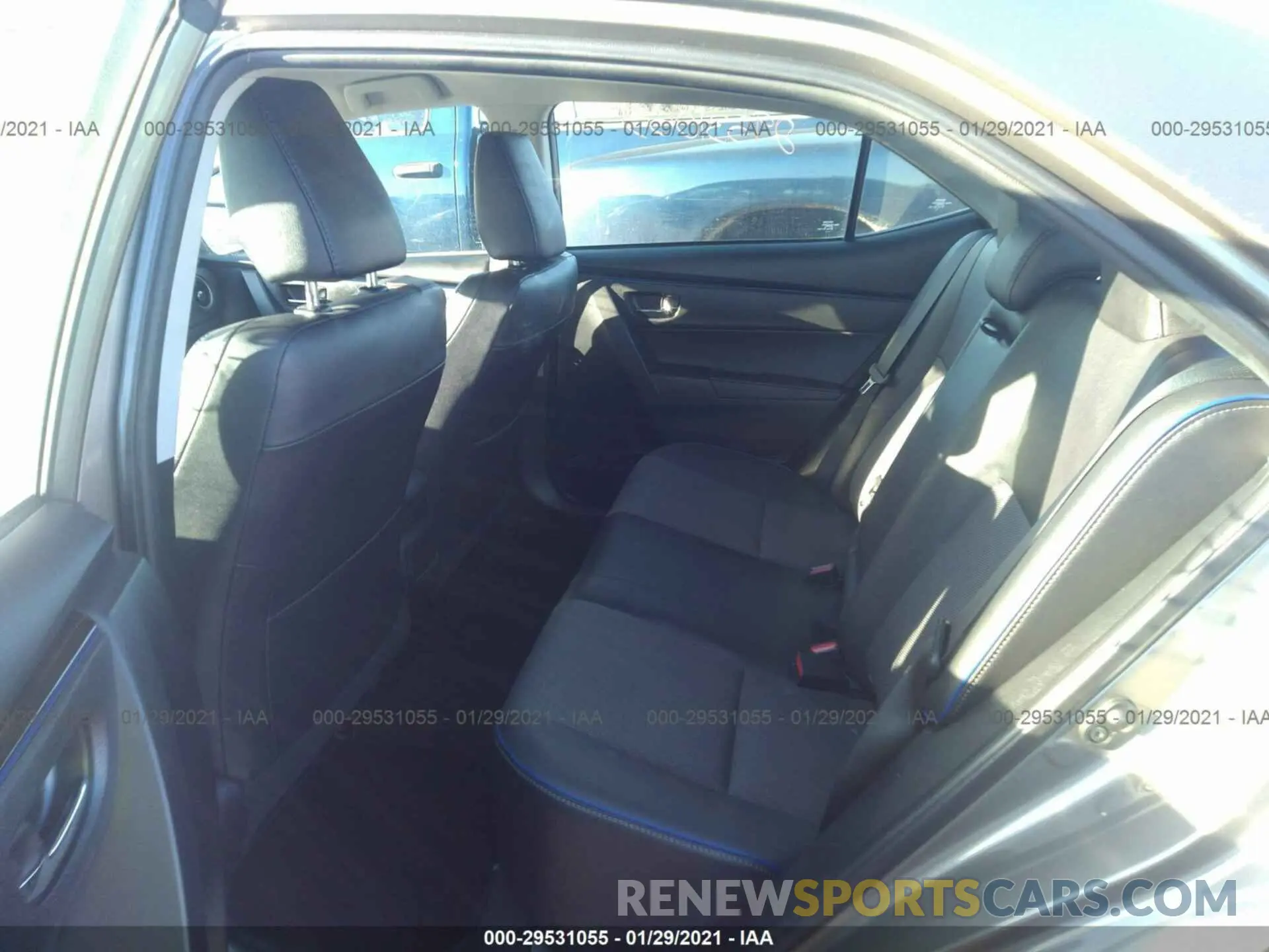 8 Photograph of a damaged car 2T1BURHE4KC242963 TOYOTA COROLLA 2019