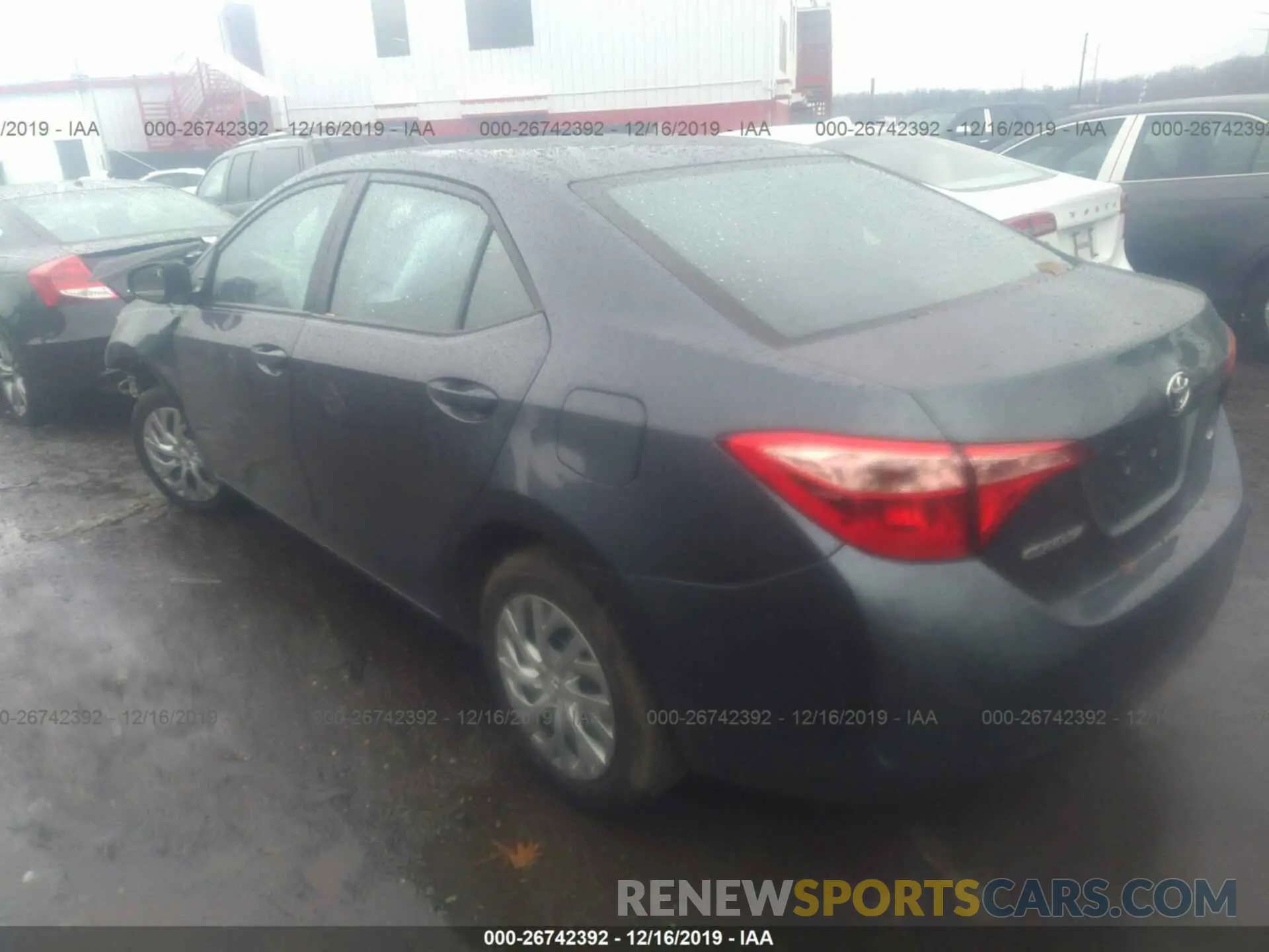 3 Photograph of a damaged car 2T1BURHE5KC125280 TOYOTA COROLLA 2019