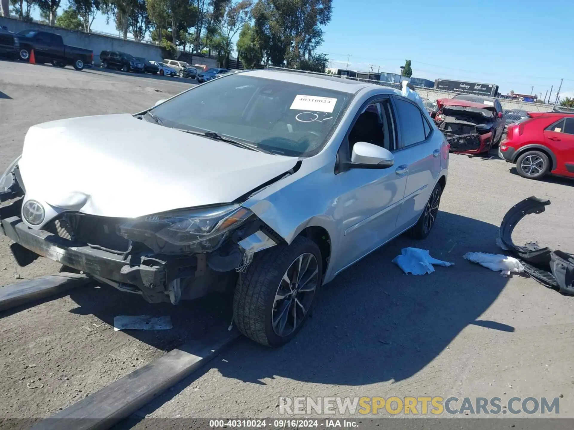 2 Photograph of a damaged car 2T1BURHE5KC128597 TOYOTA COROLLA 2019