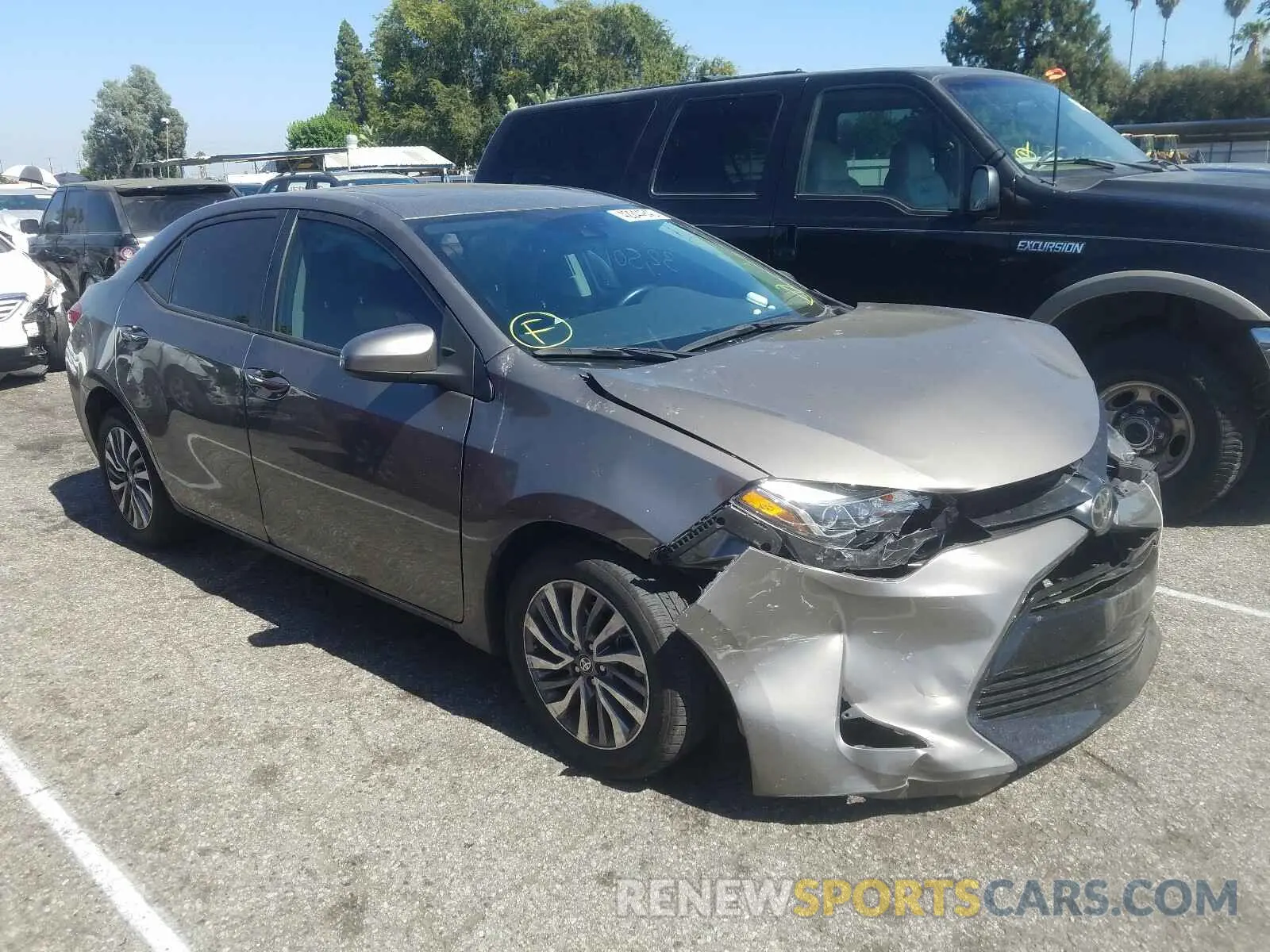 1 Photograph of a damaged car 2T1BURHE5KC129412 TOYOTA COROLLA 2019