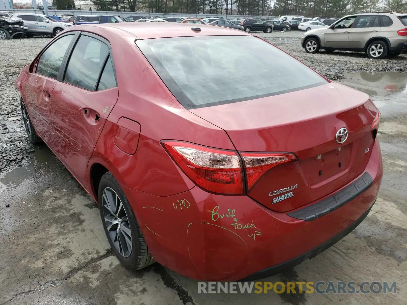 3 Photograph of a damaged car 2T1BURHE5KC135114 TOYOTA COROLLA 2019