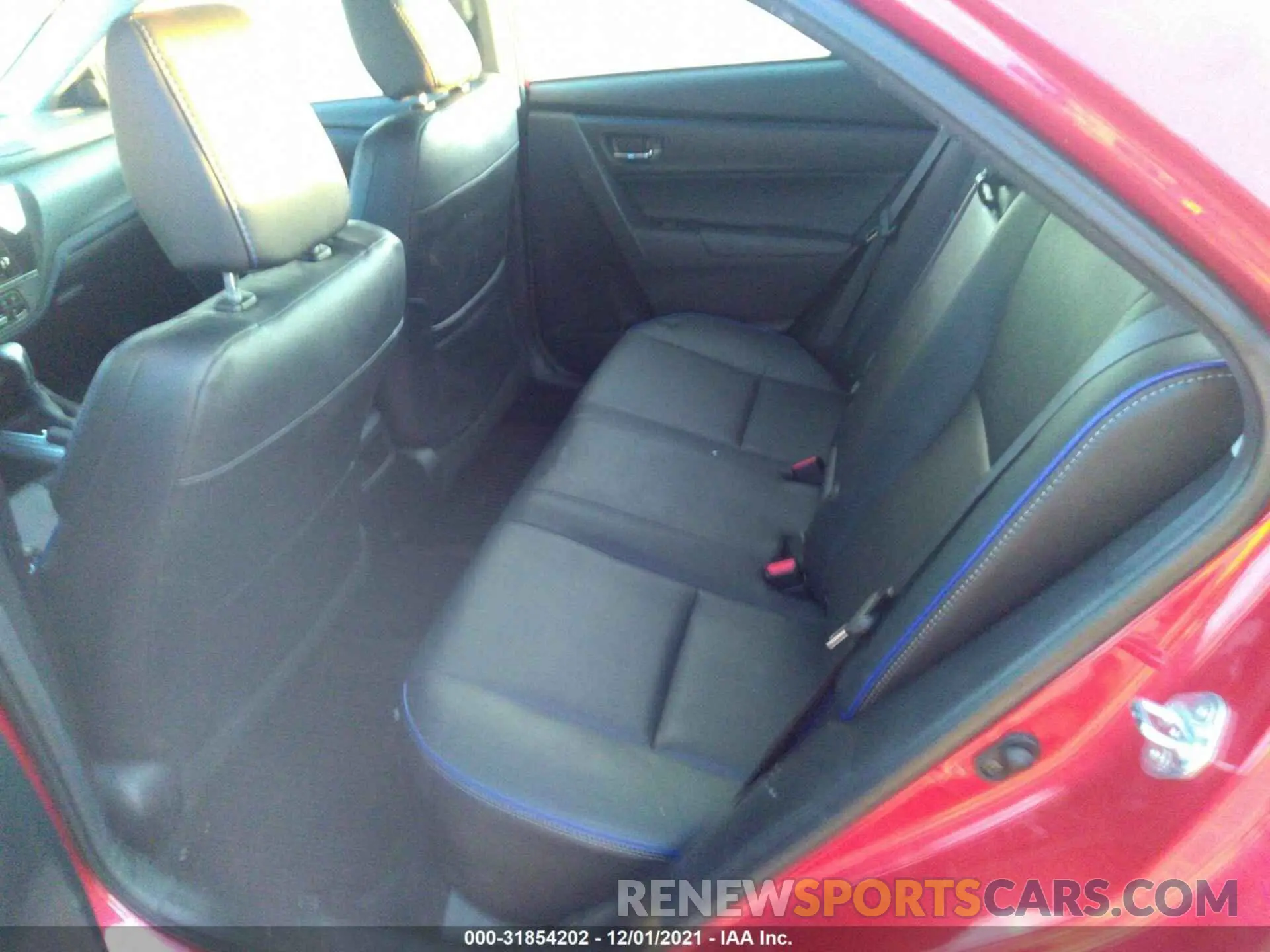 8 Фотография поврежденного автомобиля 2T1BURHE5KC143052 TOYOTA COROLLA 2019