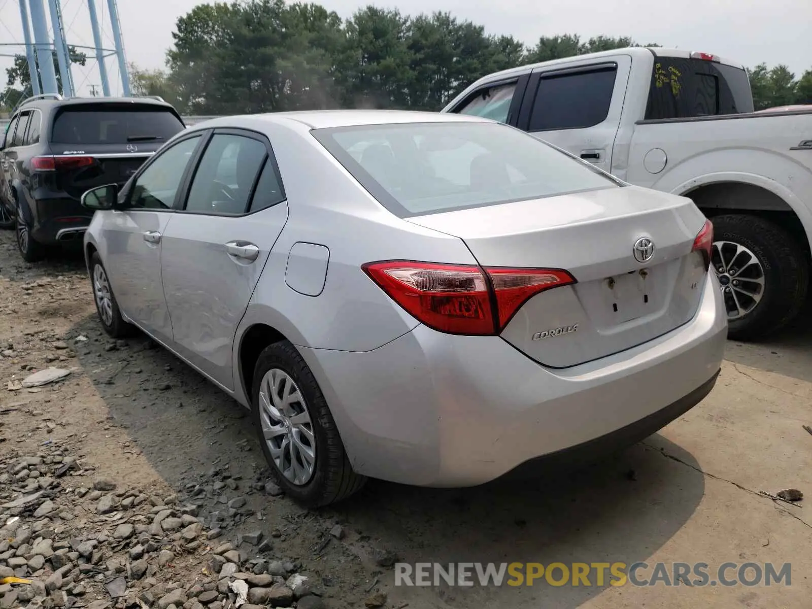 3 Фотография поврежденного автомобиля 2T1BURHE5KC160966 TOYOTA COROLLA 2019