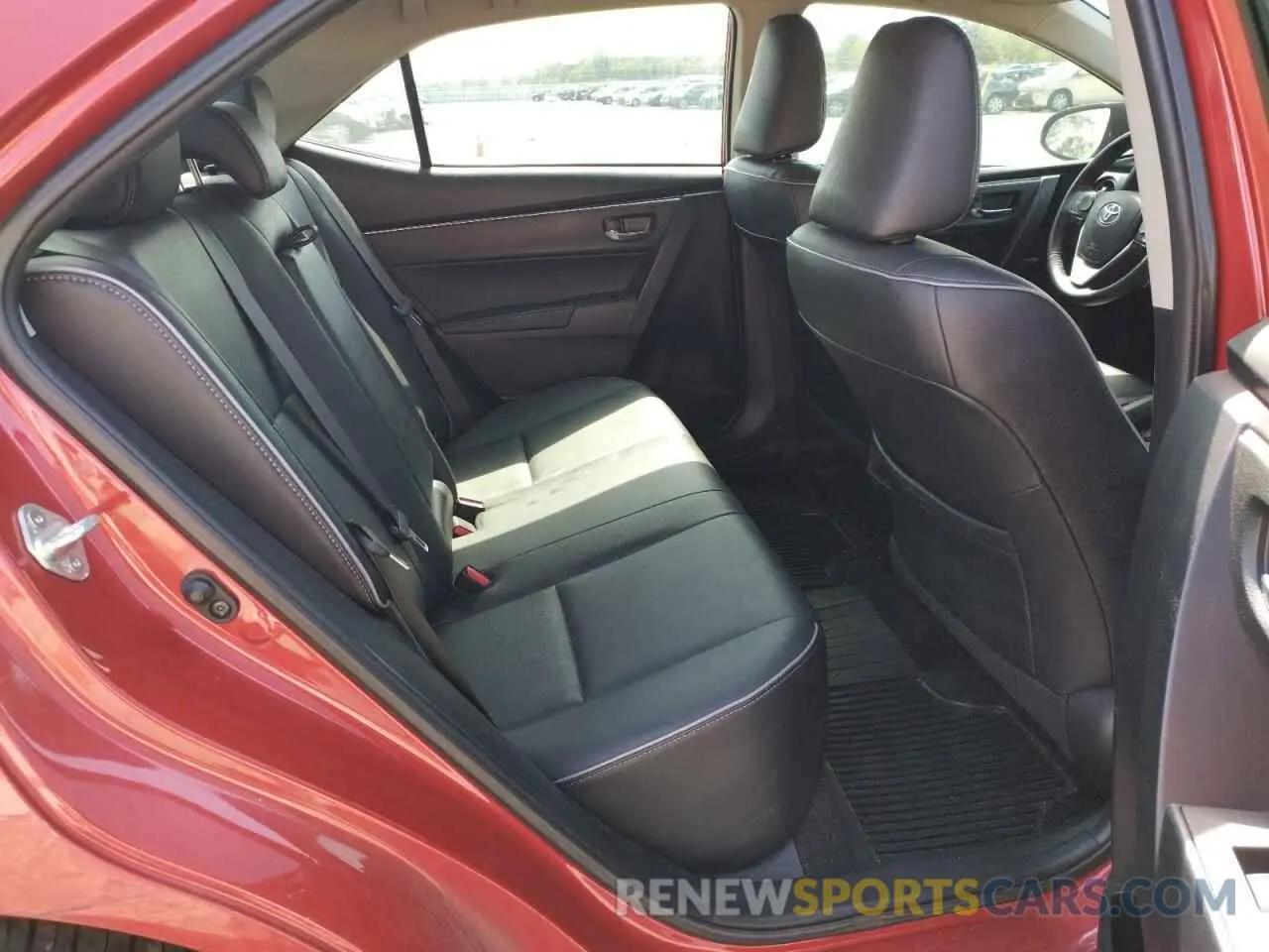 6 Photograph of a damaged car 2T1BURHE5KC163348 TOYOTA COROLLA 2019