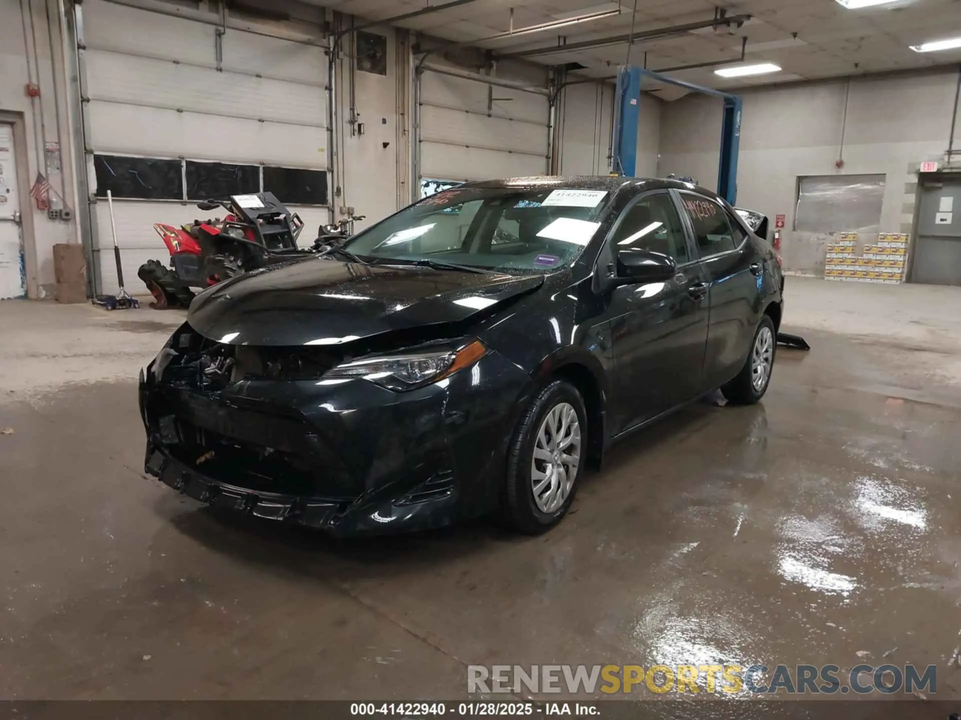 2 Photograph of a damaged car 2T1BURHE5KC170378 TOYOTA COROLLA 2019