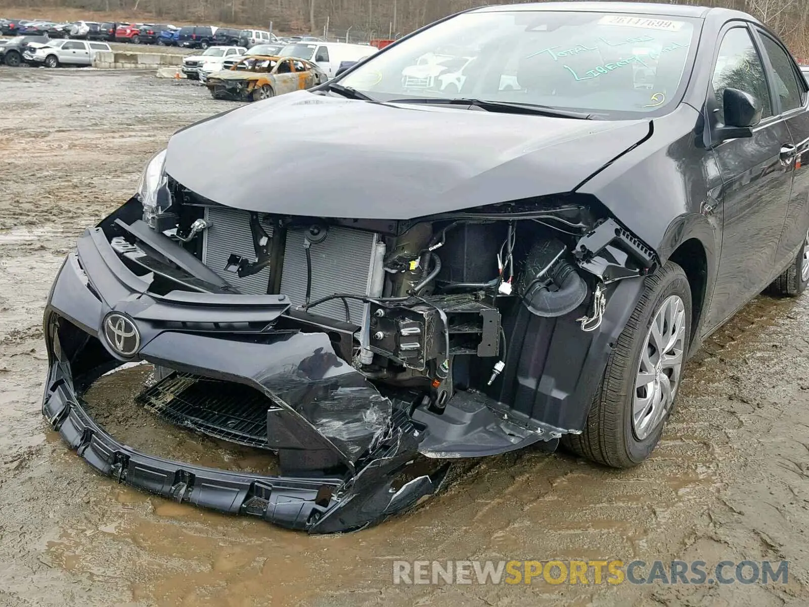 9 Photograph of a damaged car 2T1BURHE5KC173278 TOYOTA COROLLA 2019
