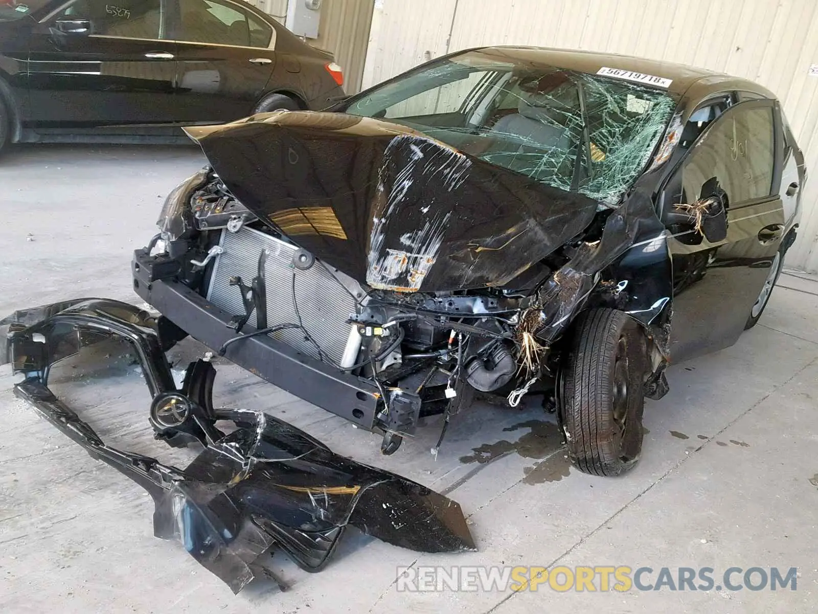 2 Photograph of a damaged car 2T1BURHE5KC173880 TOYOTA COROLLA 2019