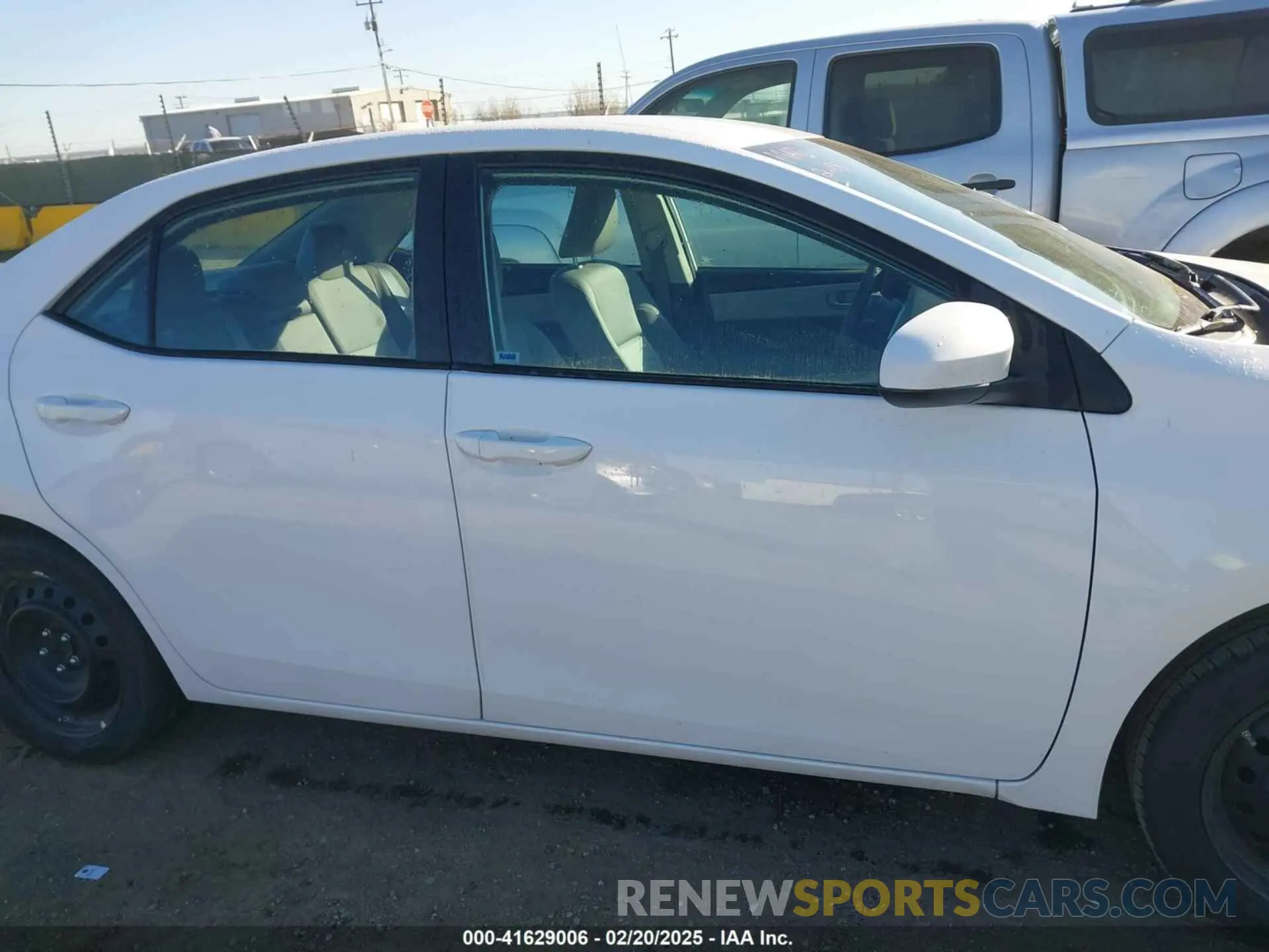 14 Фотография поврежденного автомобиля 2T1BURHE5KC175774 TOYOTA COROLLA 2019
