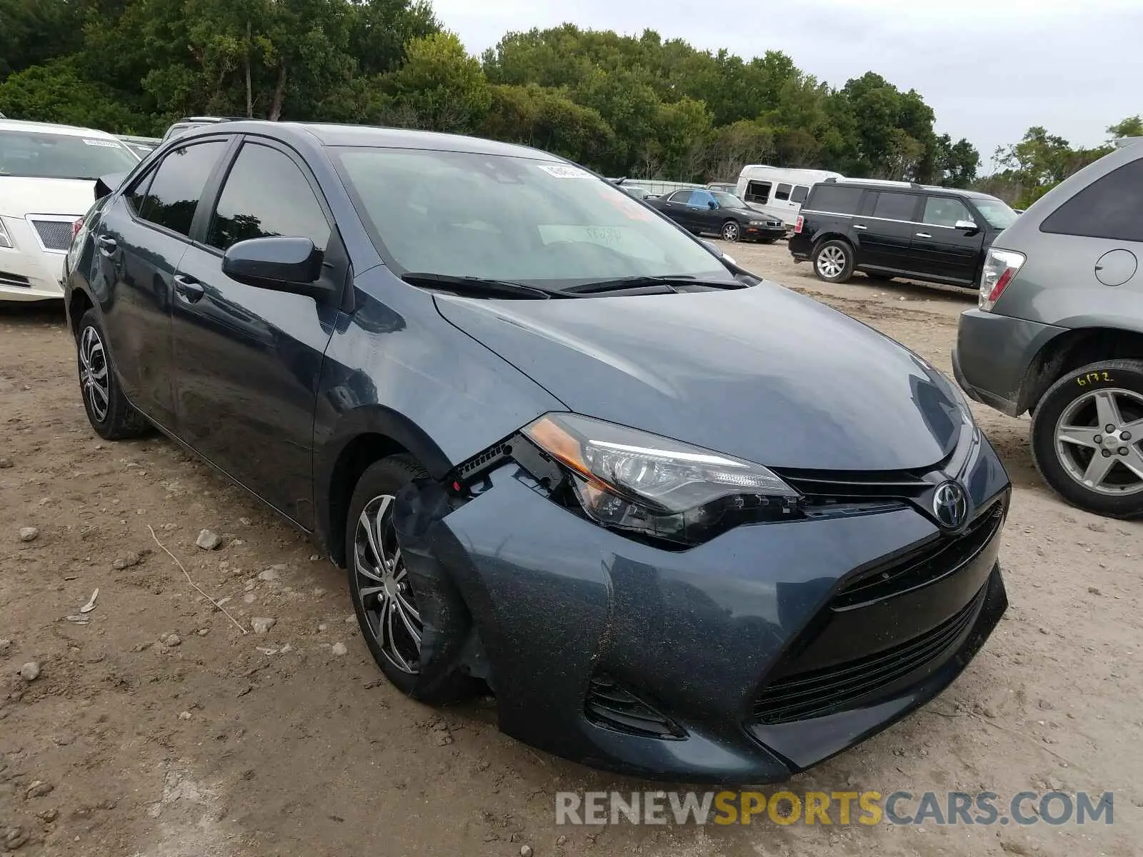 1 Photograph of a damaged car 2T1BURHE5KC181431 TOYOTA COROLLA 2019