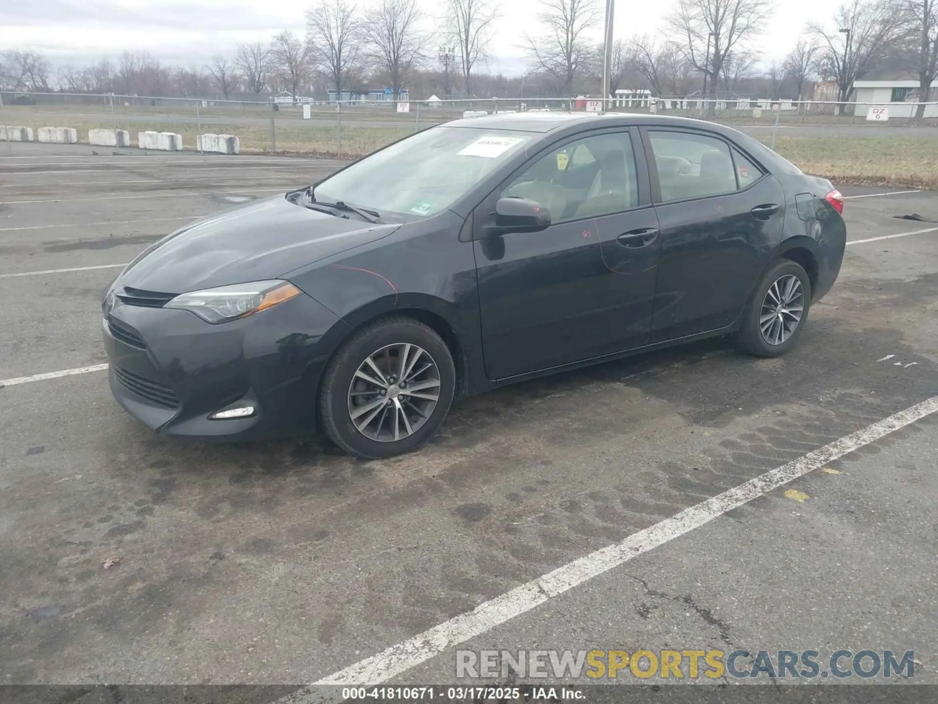 2 Photograph of a damaged car 2T1BURHE5KC184233 TOYOTA COROLLA 2019