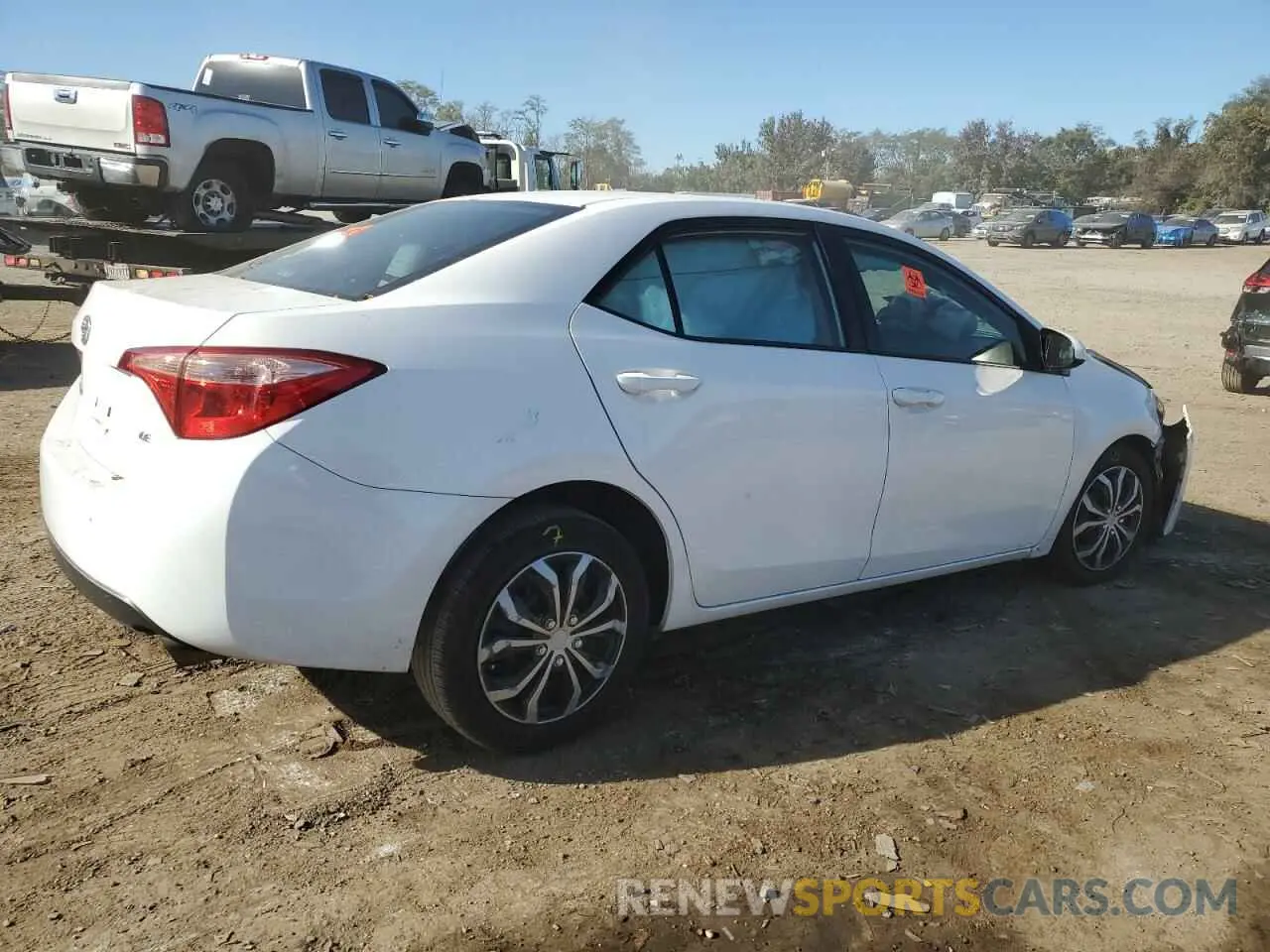 3 Photograph of a damaged car 2T1BURHE5KC192252 TOYOTA COROLLA 2019