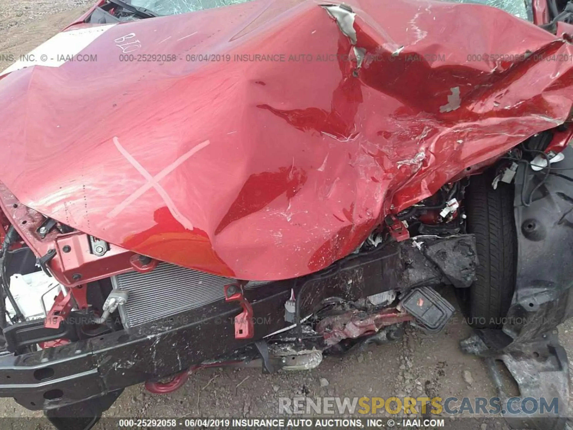 10 Photograph of a damaged car 2T1BURHE5KC194082 TOYOTA COROLLA 2019