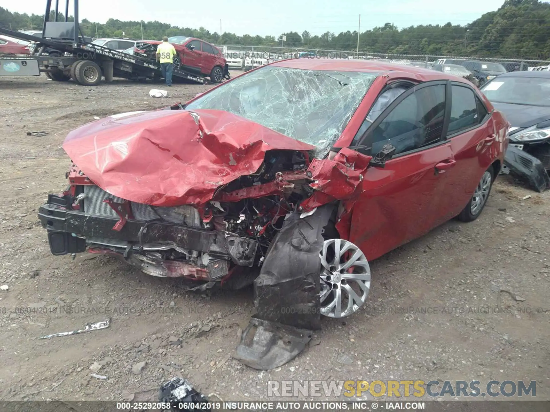 2 Photograph of a damaged car 2T1BURHE5KC194082 TOYOTA COROLLA 2019