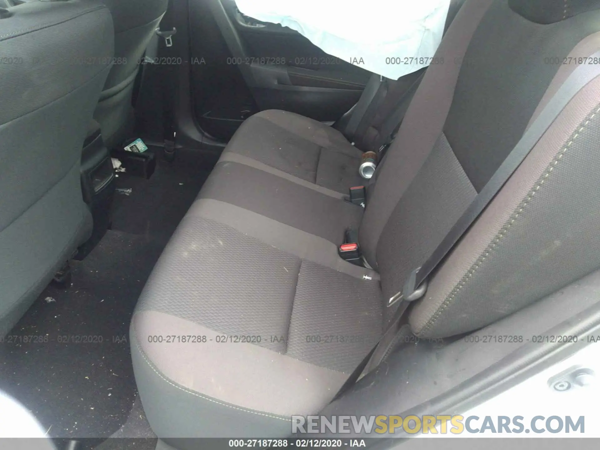 8 Photograph of a damaged car 2T1BURHE5KC197354 TOYOTA COROLLA 2019