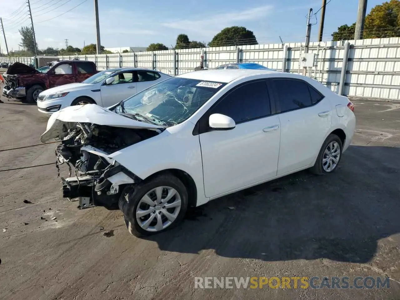 1 Photograph of a damaged car 2T1BURHE5KC199668 TOYOTA COROLLA 2019