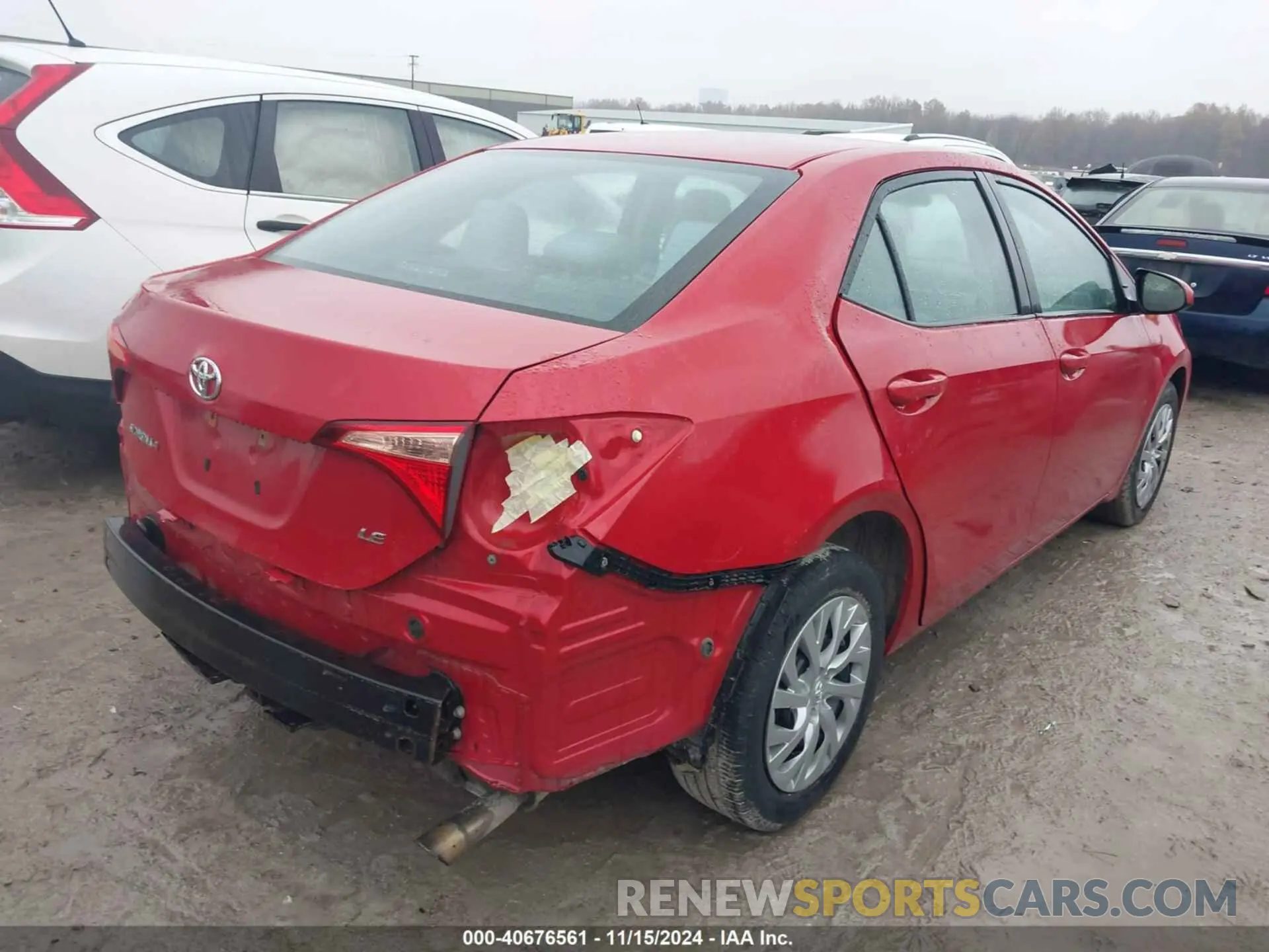 4 Photograph of a damaged car 2T1BURHE5KC200012 TOYOTA COROLLA 2019