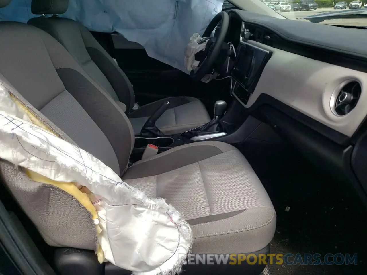 5 Photograph of a damaged car 2T1BURHE5KC214878 TOYOTA COROLLA 2019