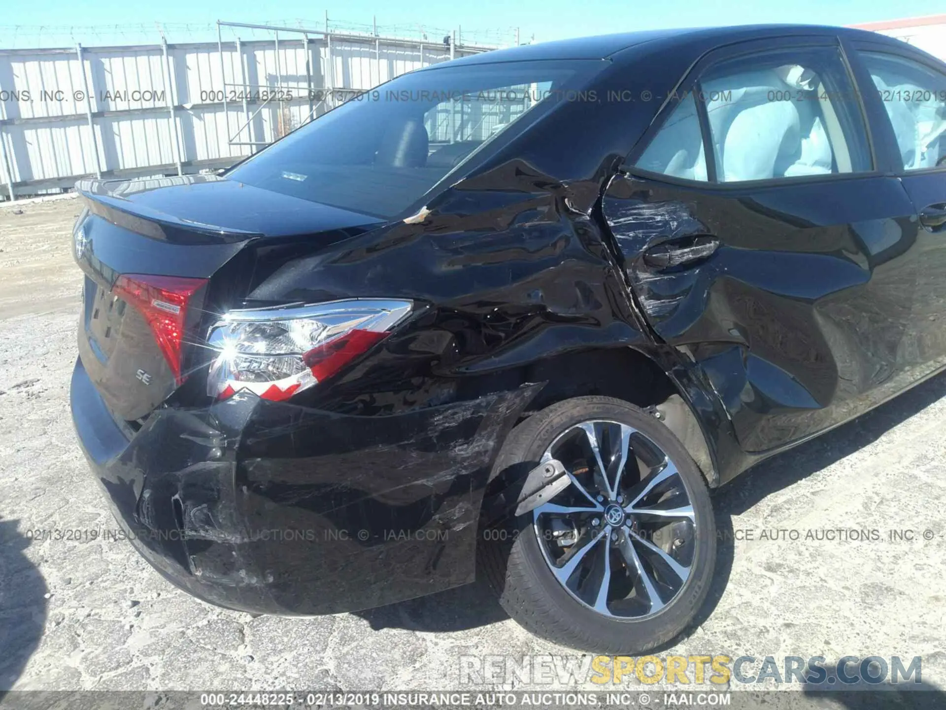 6 Photograph of a damaged car 2T1BURHE5KC215593 TOYOTA COROLLA 2019