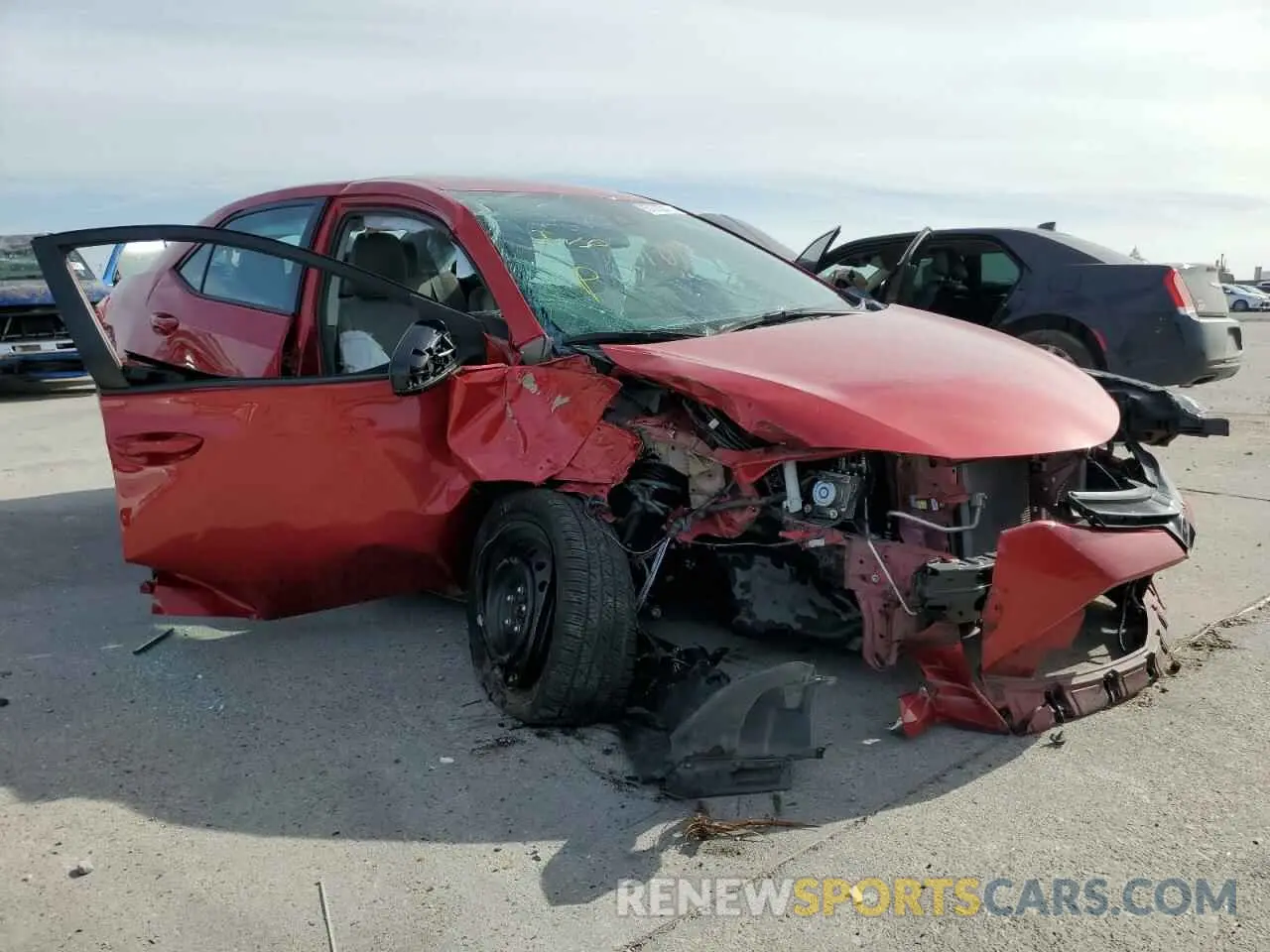 1 Фотография поврежденного автомобиля 2T1BURHE5KC219515 TOYOTA COROLLA 2019
