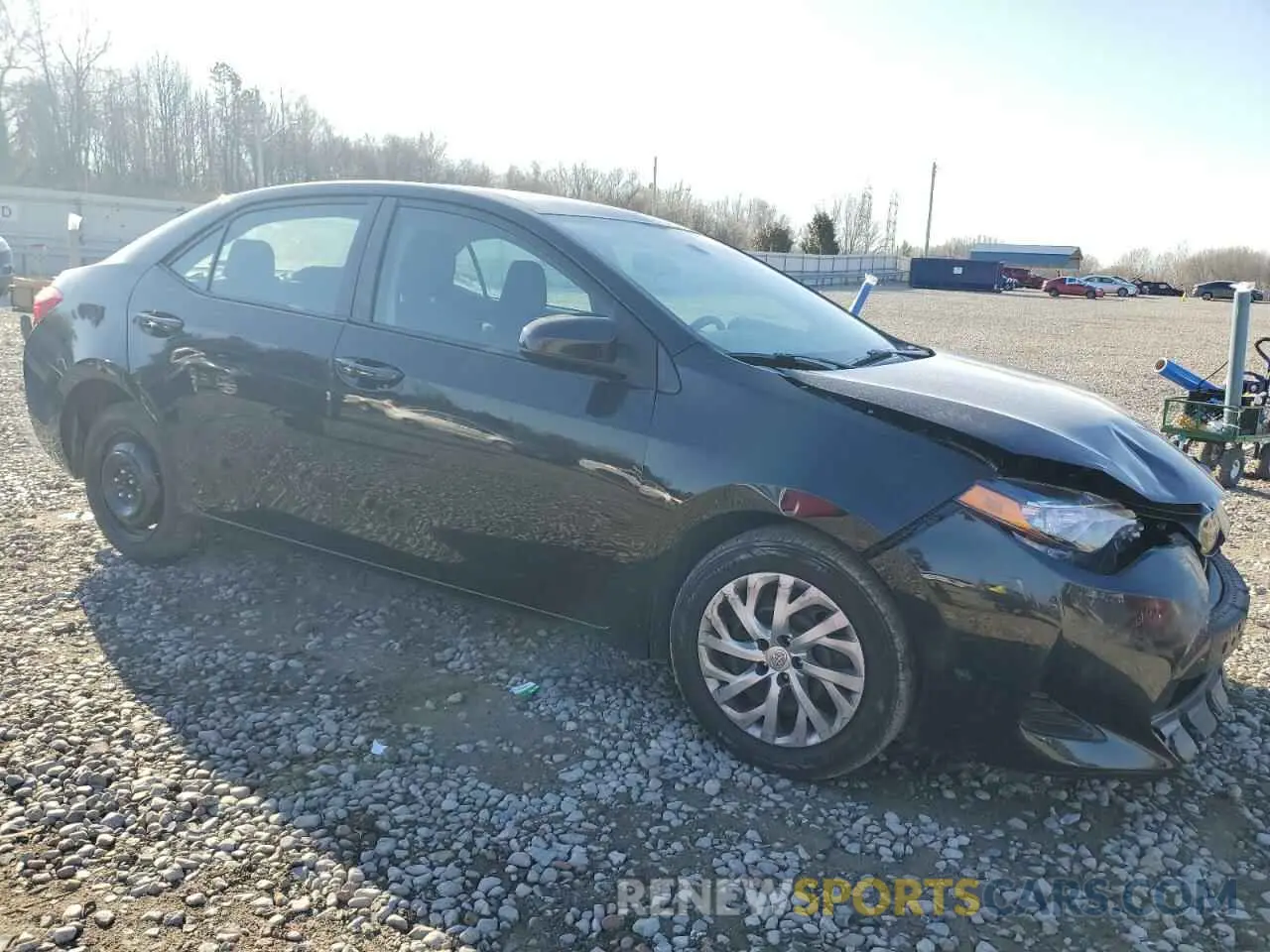 4 Photograph of a damaged car 2T1BURHE5KC219952 TOYOTA COROLLA 2019