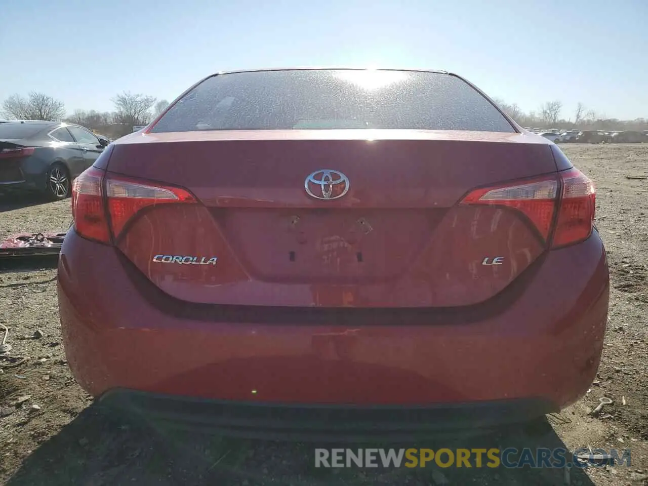 6 Photograph of a damaged car 2T1BURHE5KC224357 TOYOTA COROLLA 2019