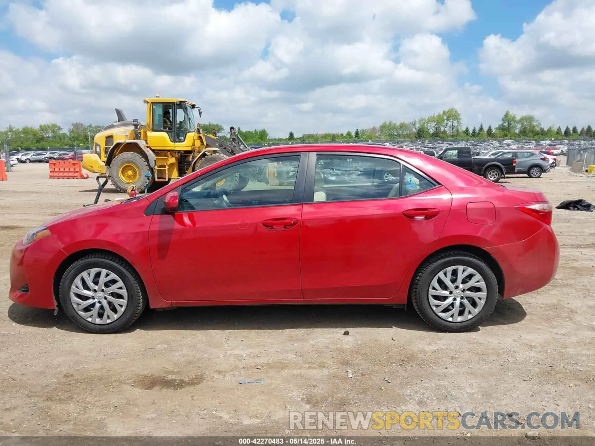 14 Photograph of a damaged car 2T1BURHE5KC237576 TOYOTA COROLLA 2019