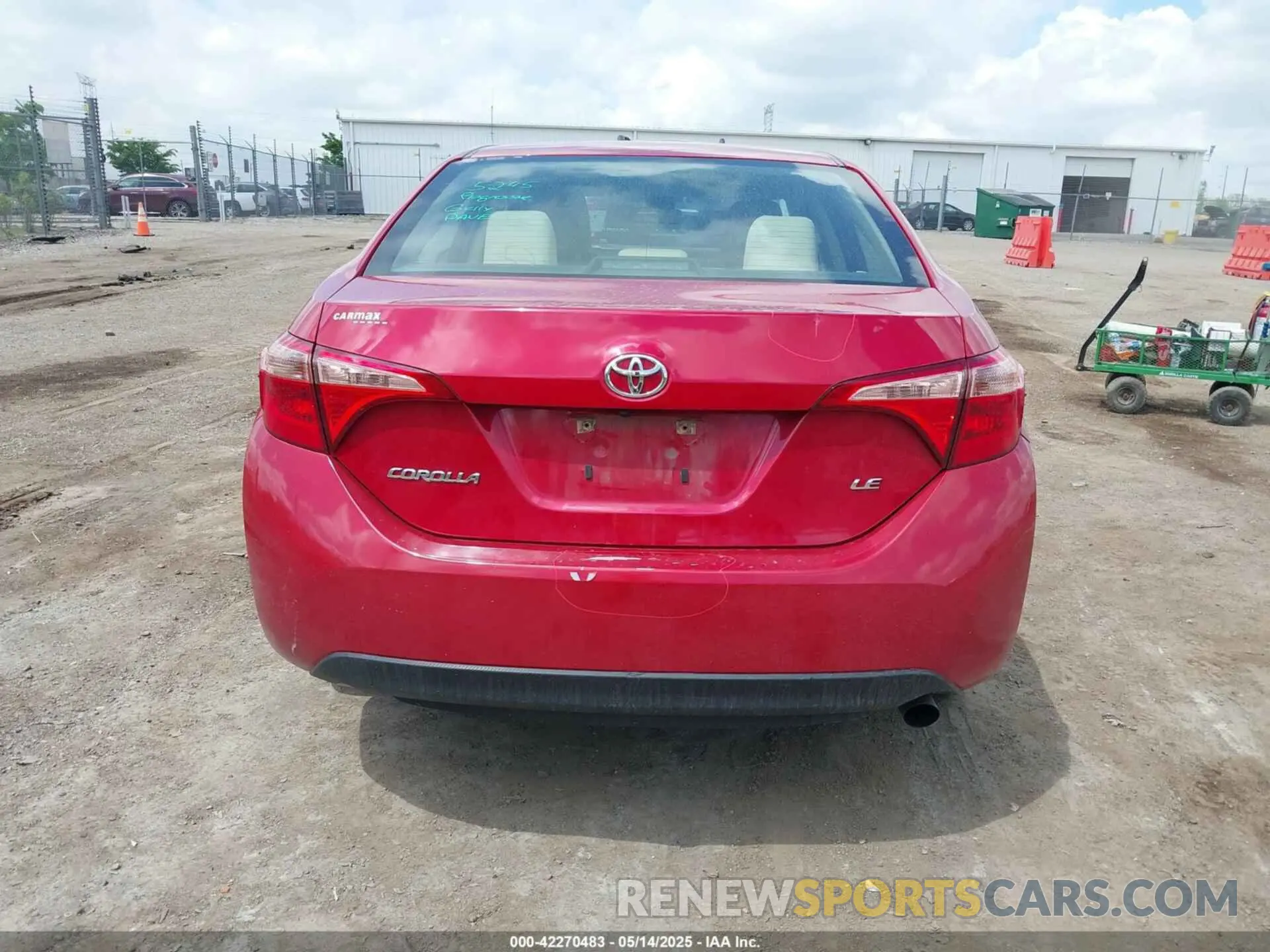16 Photograph of a damaged car 2T1BURHE5KC237576 TOYOTA COROLLA 2019