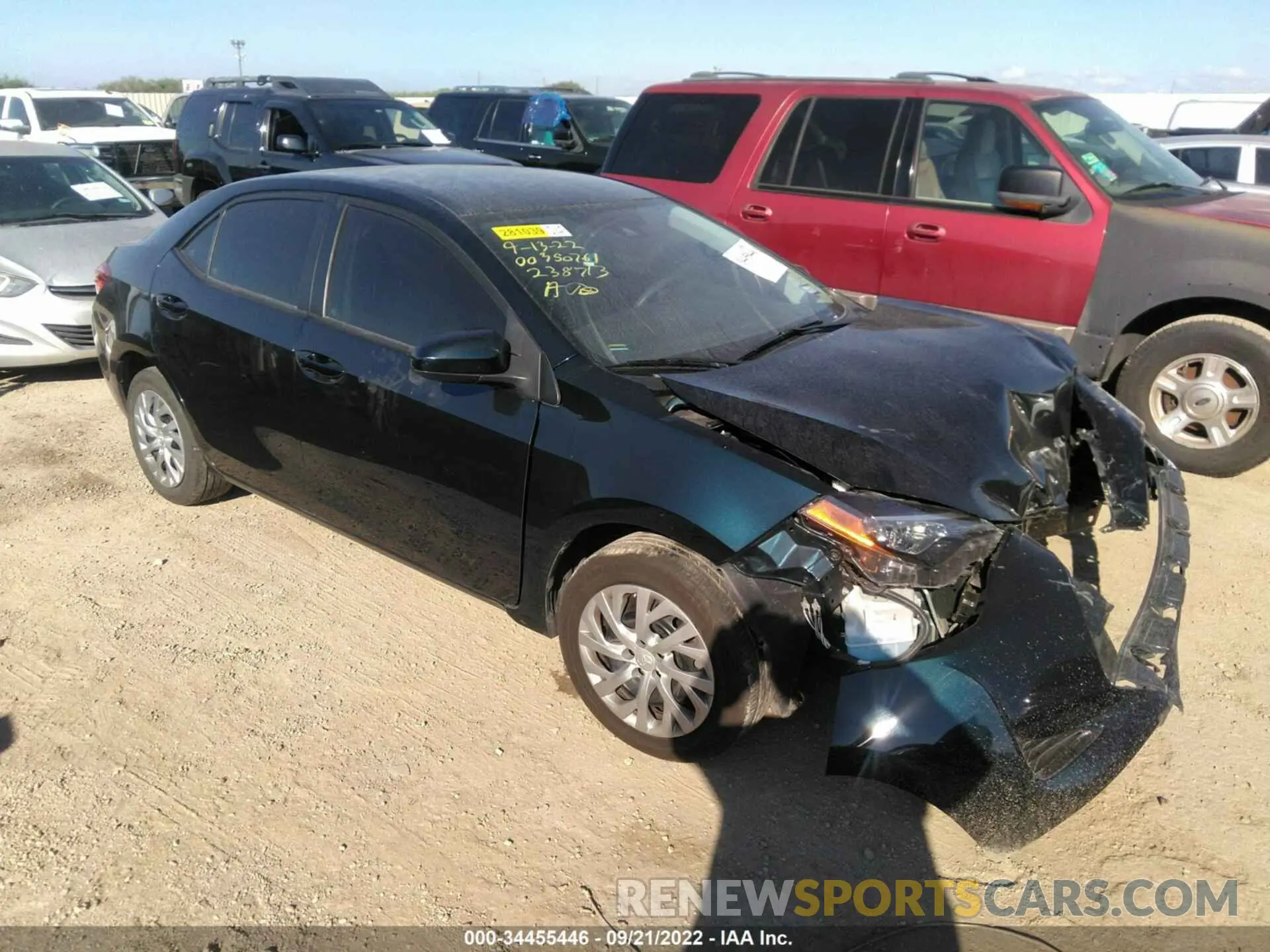 1 Photograph of a damaged car 2T1BURHE5KC238713 TOYOTA COROLLA 2019