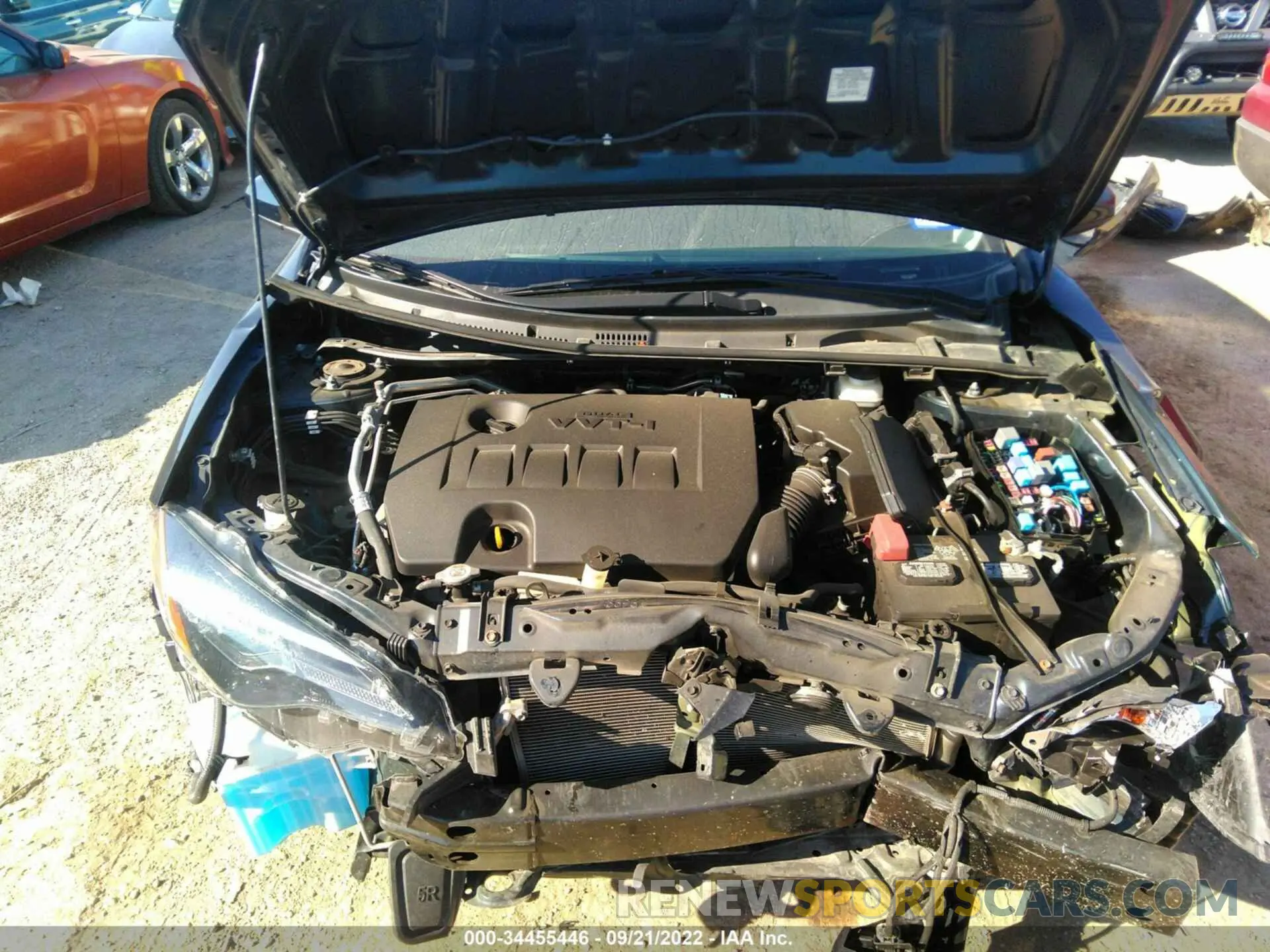 10 Photograph of a damaged car 2T1BURHE5KC238713 TOYOTA COROLLA 2019