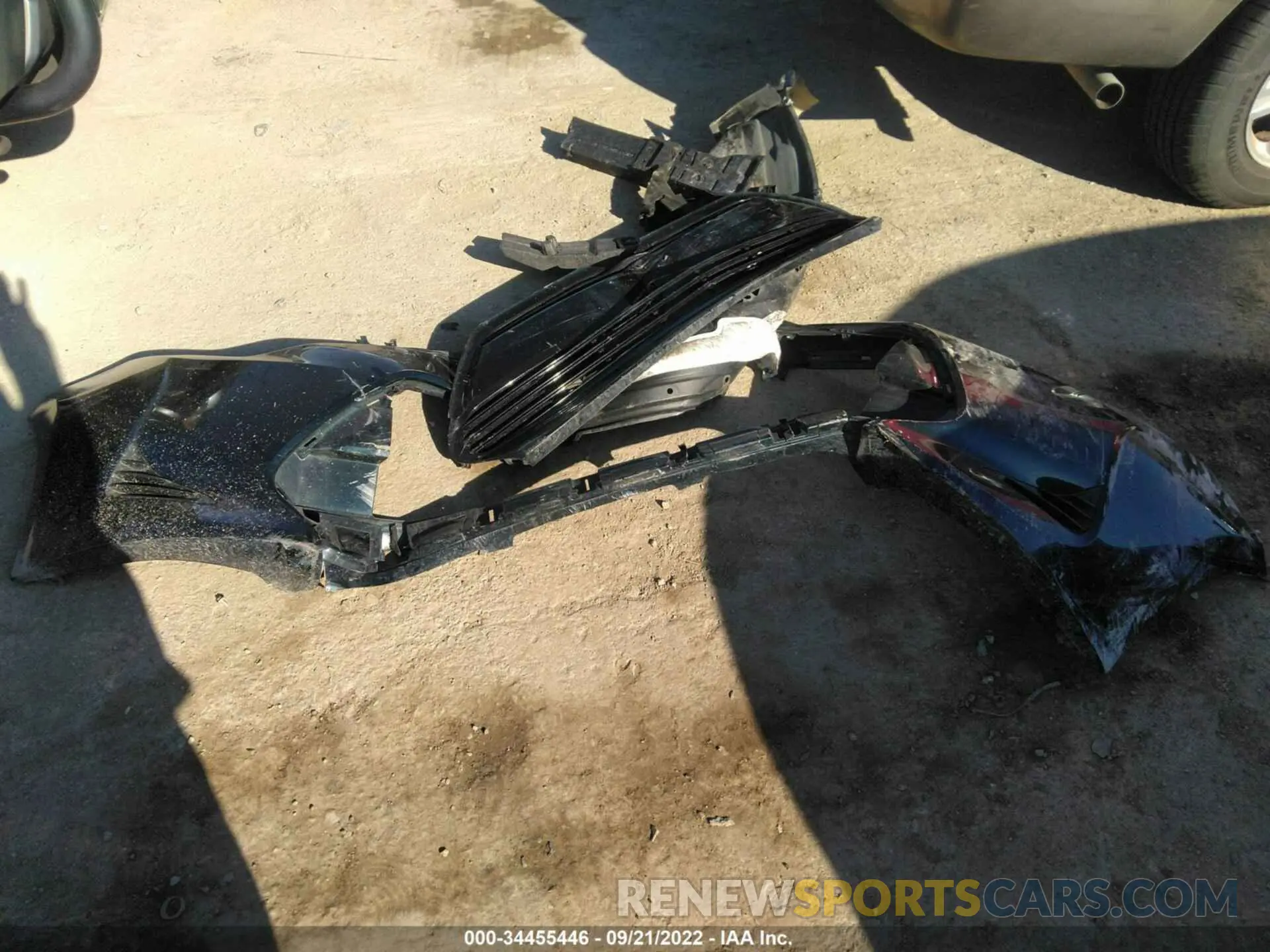 11 Photograph of a damaged car 2T1BURHE5KC238713 TOYOTA COROLLA 2019