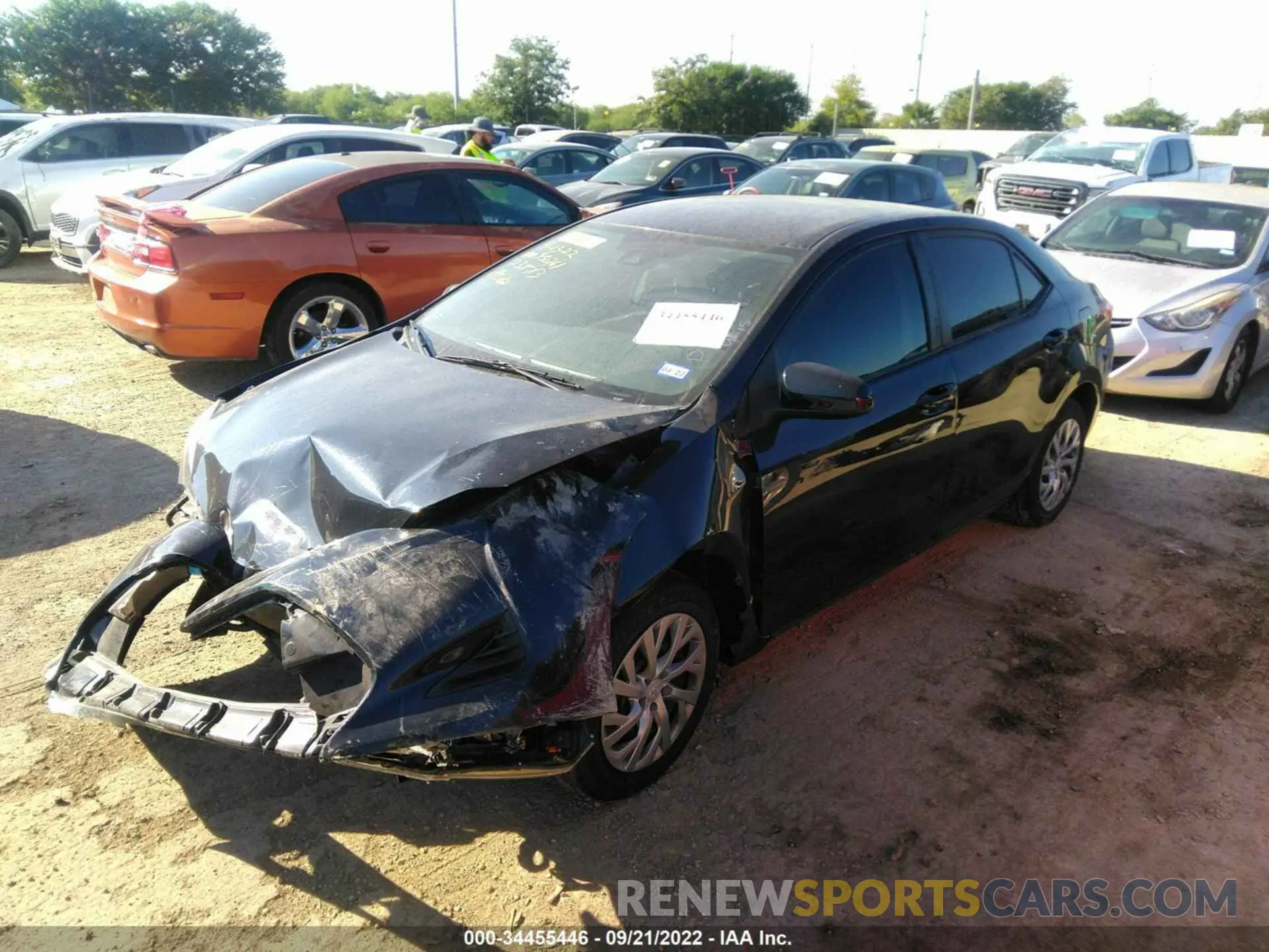 2 Photograph of a damaged car 2T1BURHE5KC238713 TOYOTA COROLLA 2019