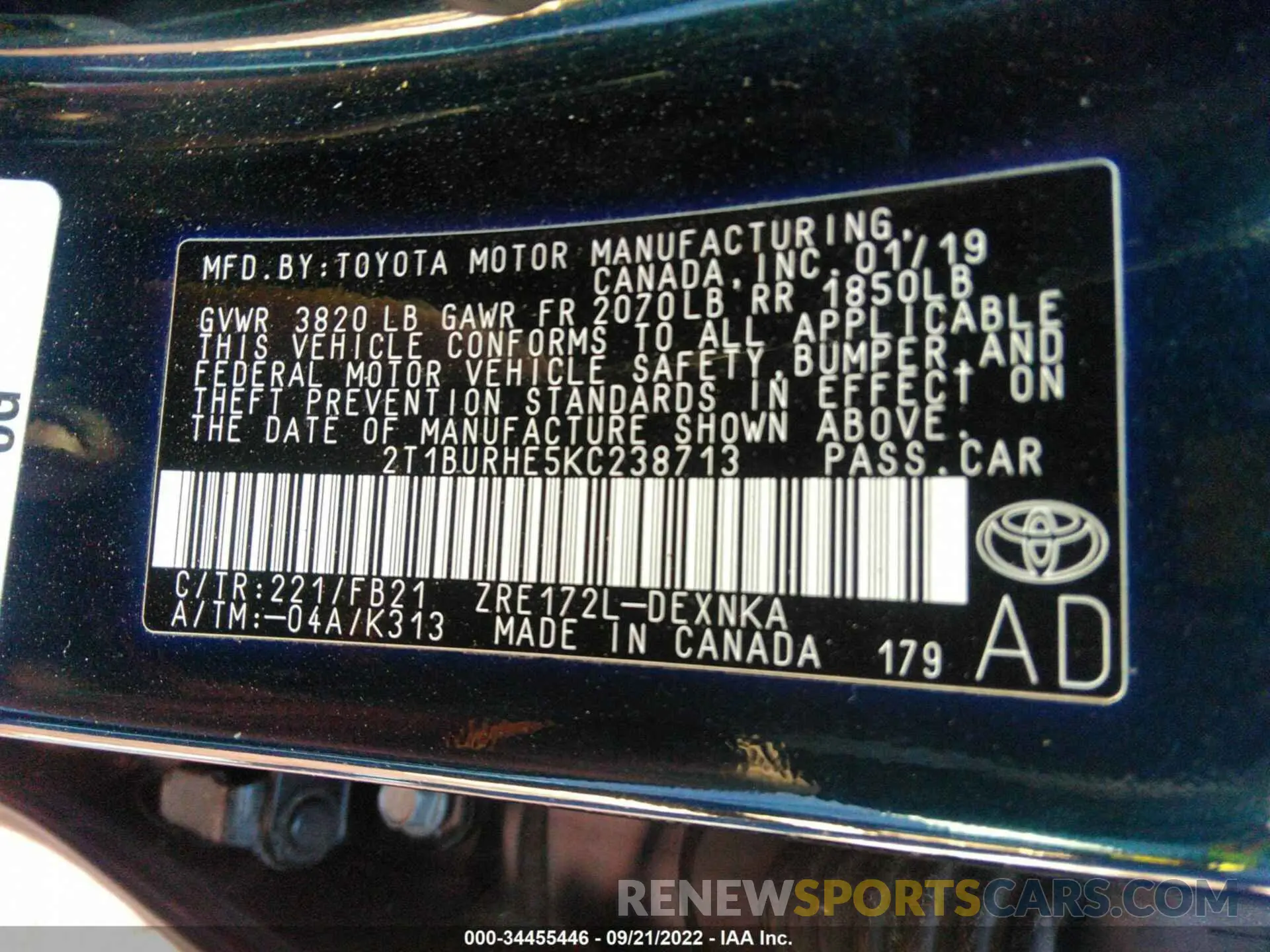 9 Photograph of a damaged car 2T1BURHE5KC238713 TOYOTA COROLLA 2019