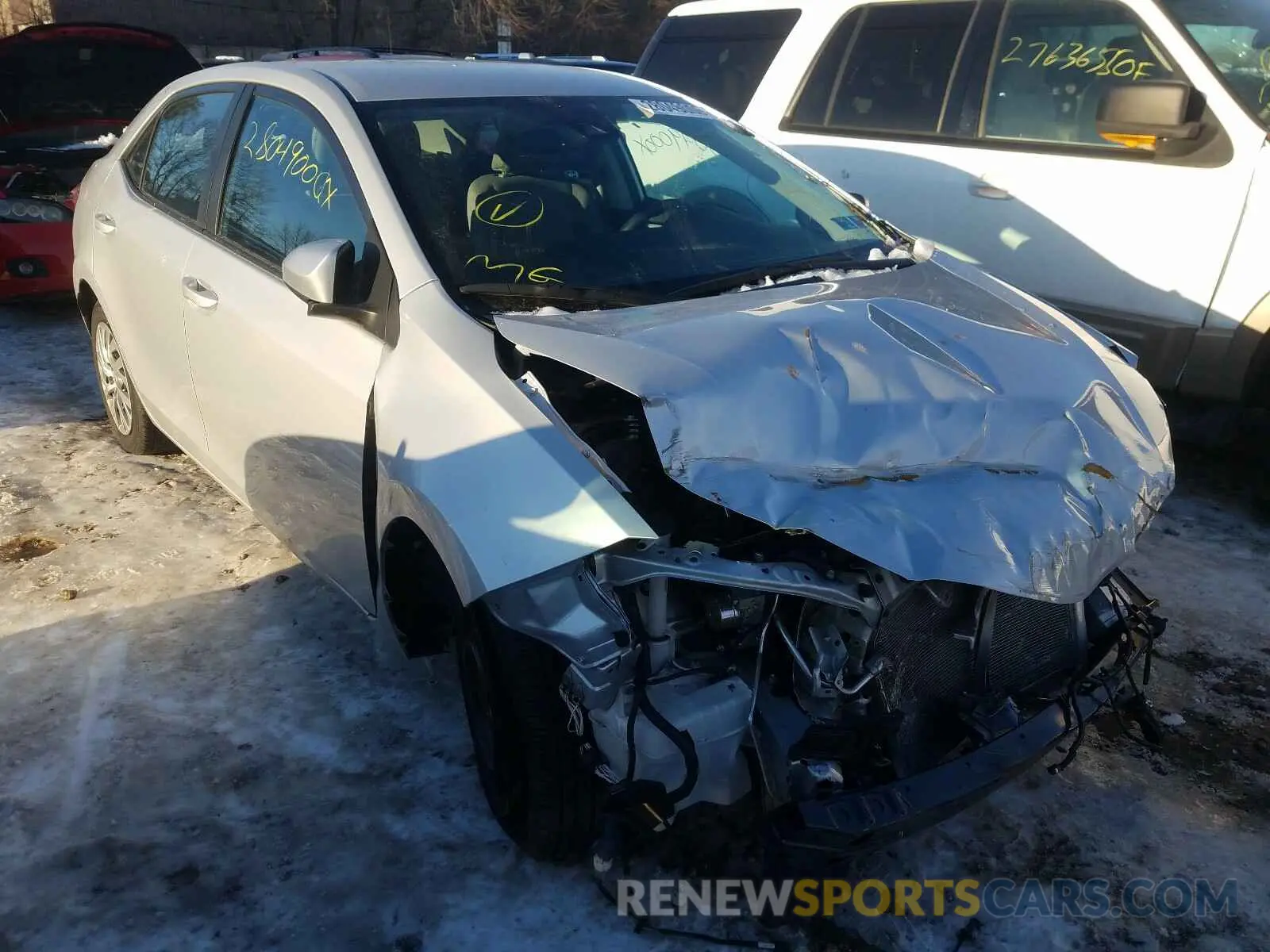 1 Photograph of a damaged car 2T1BURHE6KC136773 TOYOTA COROLLA 2019
