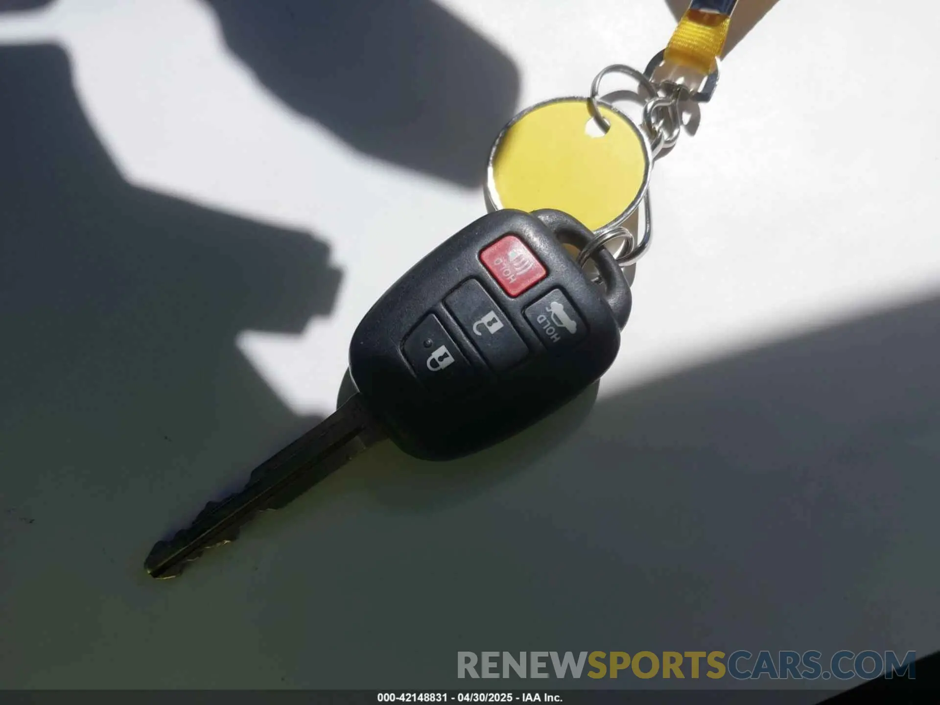 11 Photograph of a damaged car 2T1BURHE6KC148244 TOYOTA COROLLA 2019
