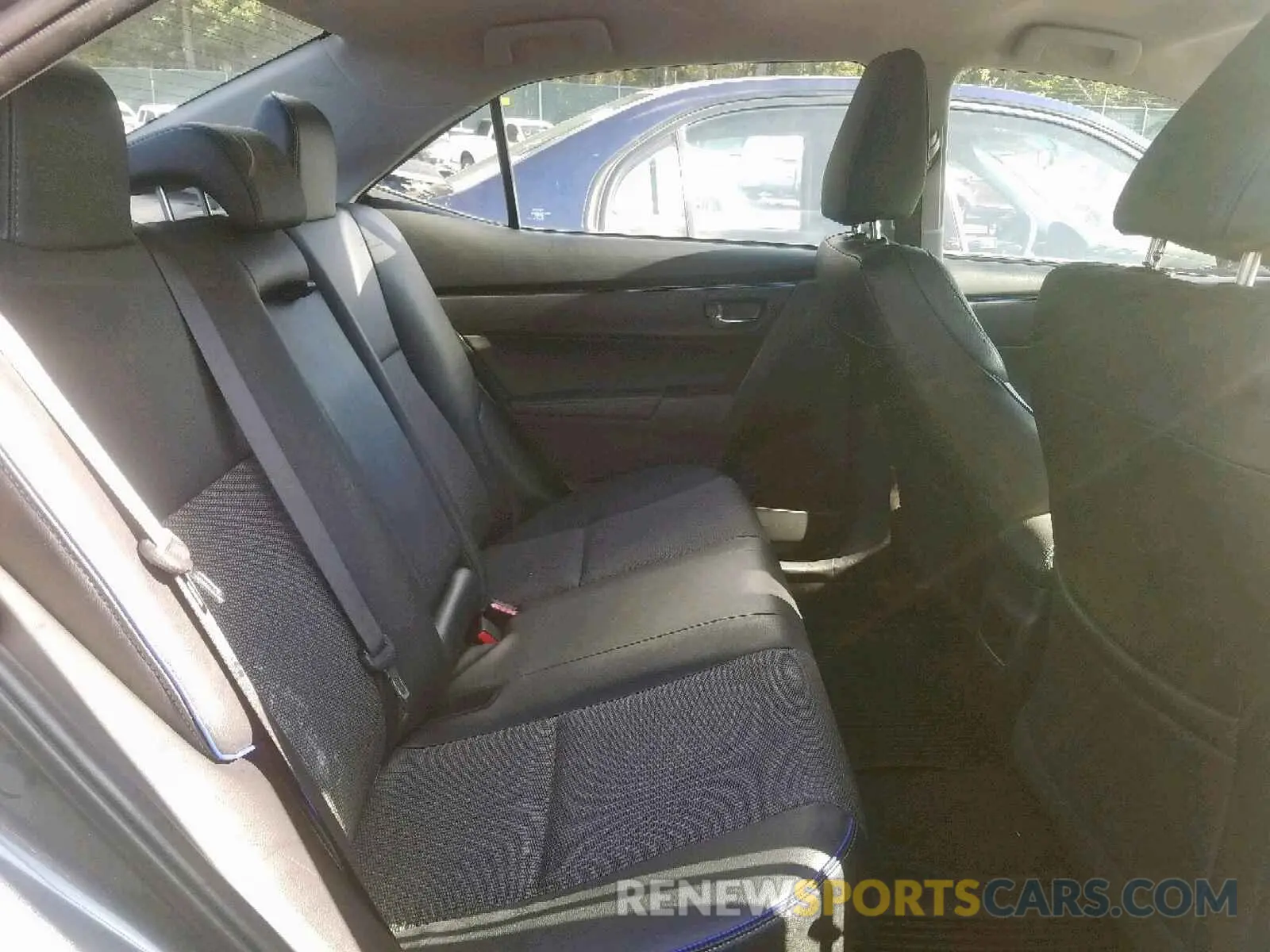 6 Photograph of a damaged car 2T1BURHE6KC149605 TOYOTA COROLLA 2019