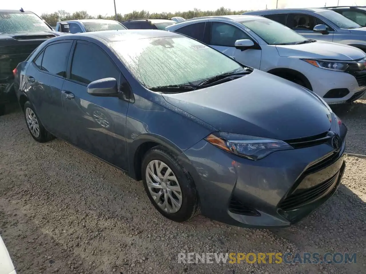 4 Photograph of a damaged car 2T1BURHE6KC157736 TOYOTA COROLLA 2019