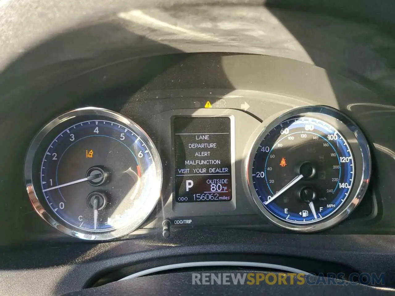 9 Photograph of a damaged car 2T1BURHE6KC173404 TOYOTA COROLLA 2019