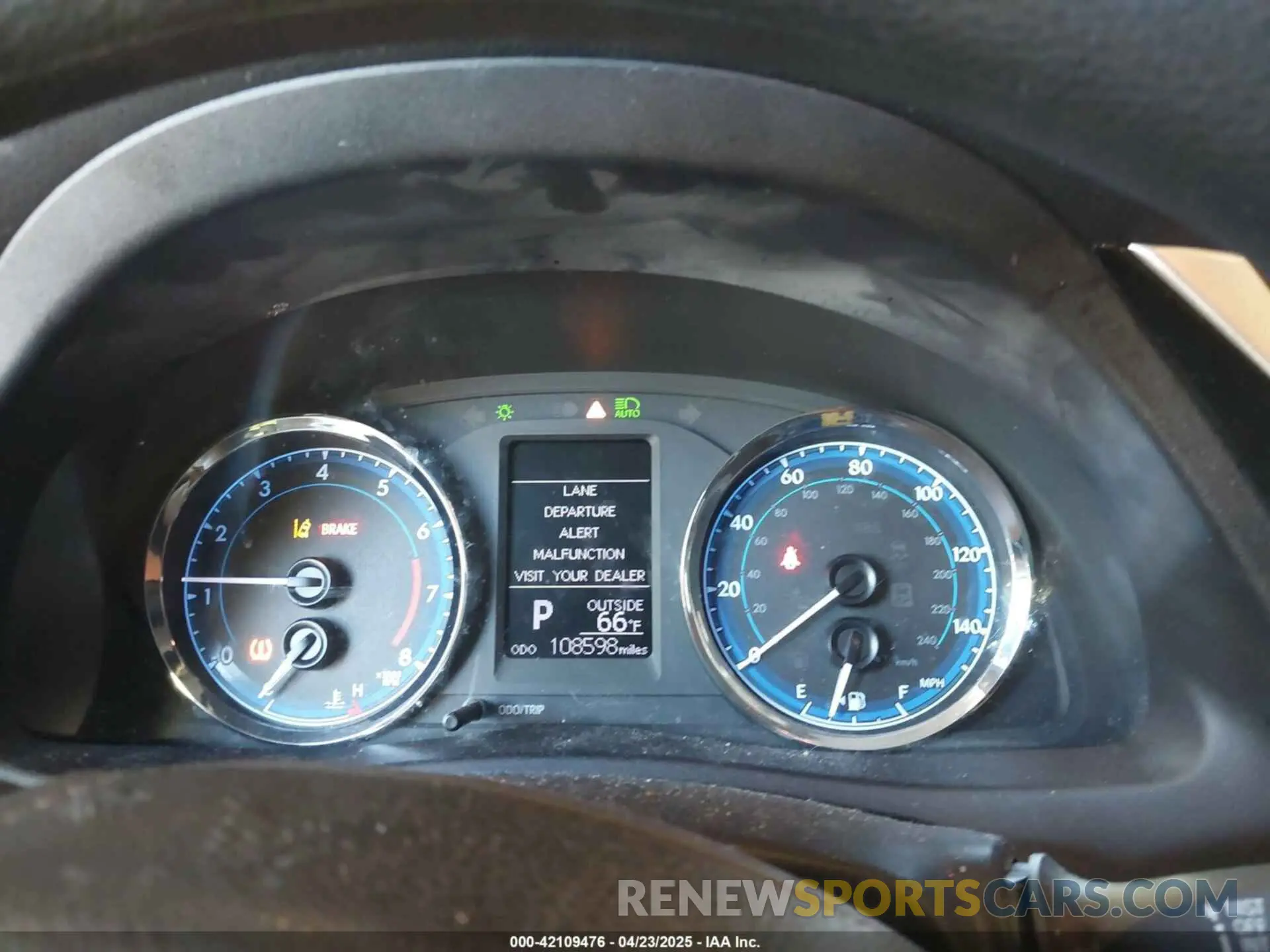 7 Photograph of a damaged car 2T1BURHE6KC177081 TOYOTA COROLLA 2019