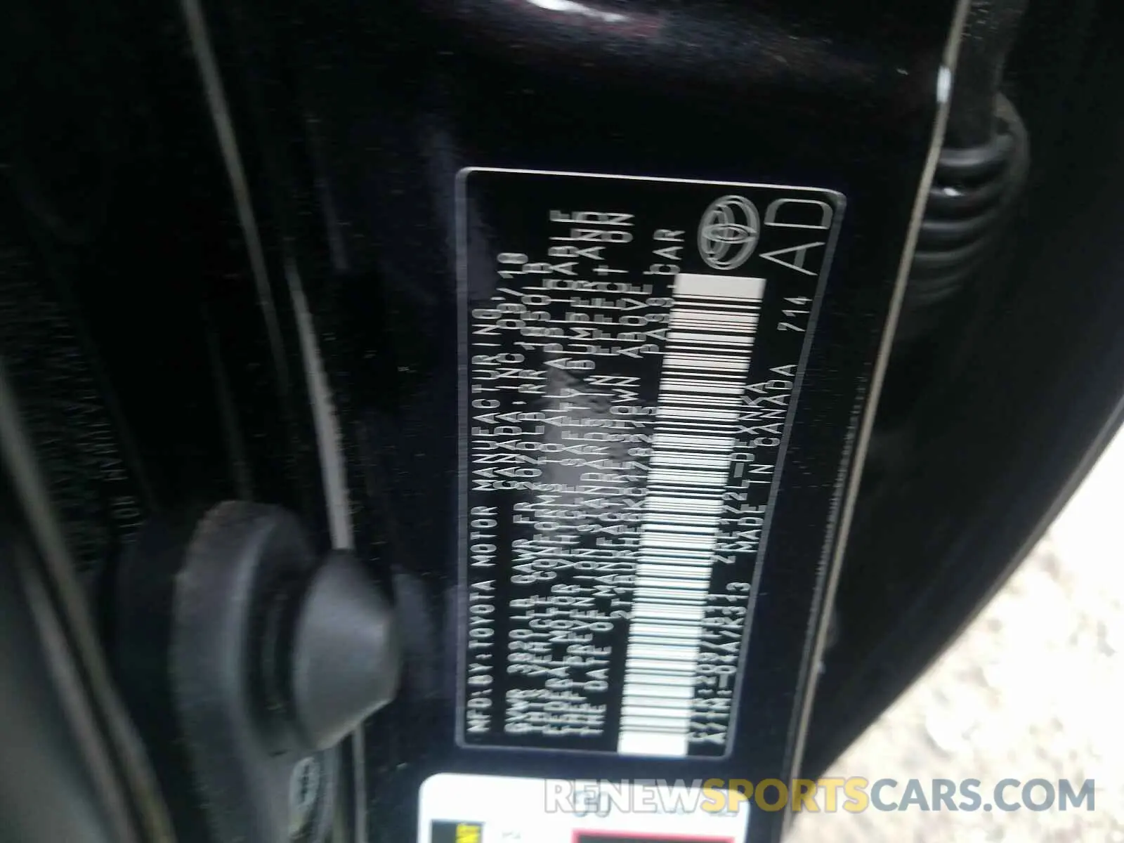 10 Photograph of a damaged car 2T1BURHE6KC178215 TOYOTA COROLLA 2019